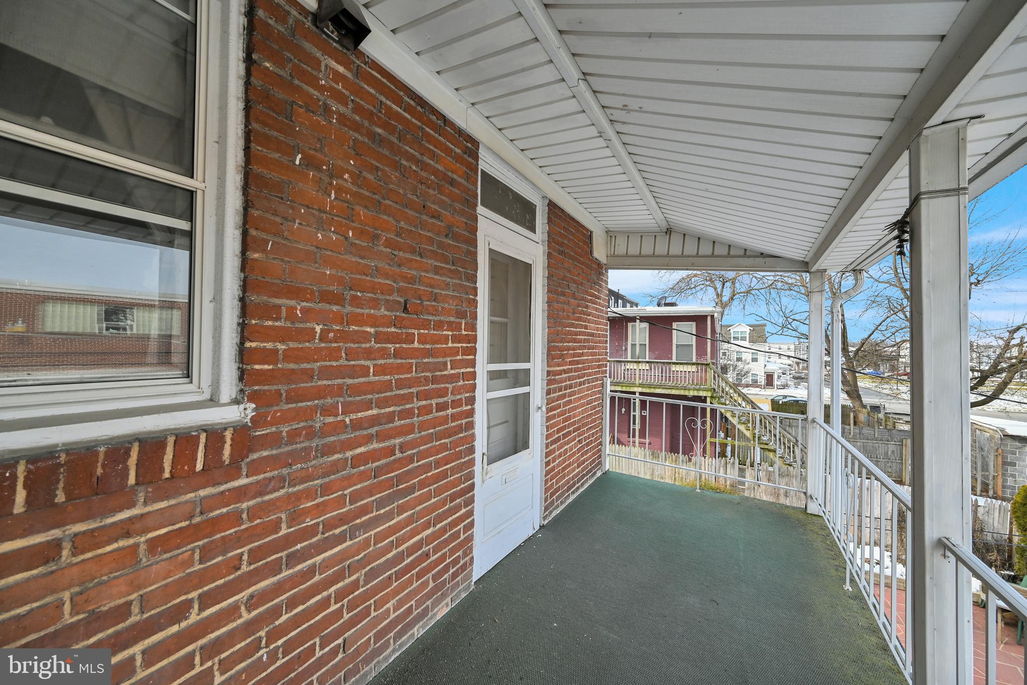 EAST YORK - Residential