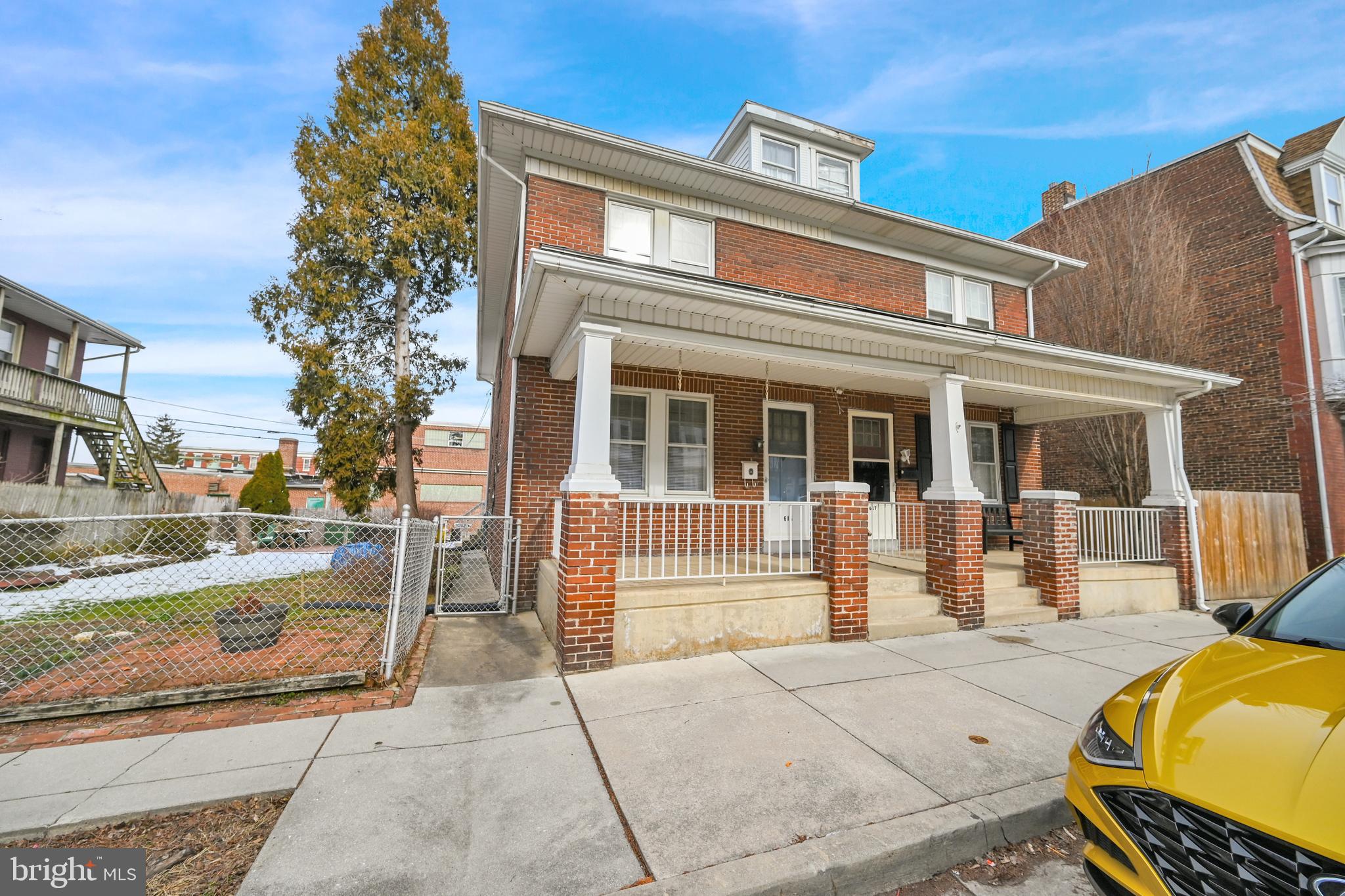 EAST YORK - Residential