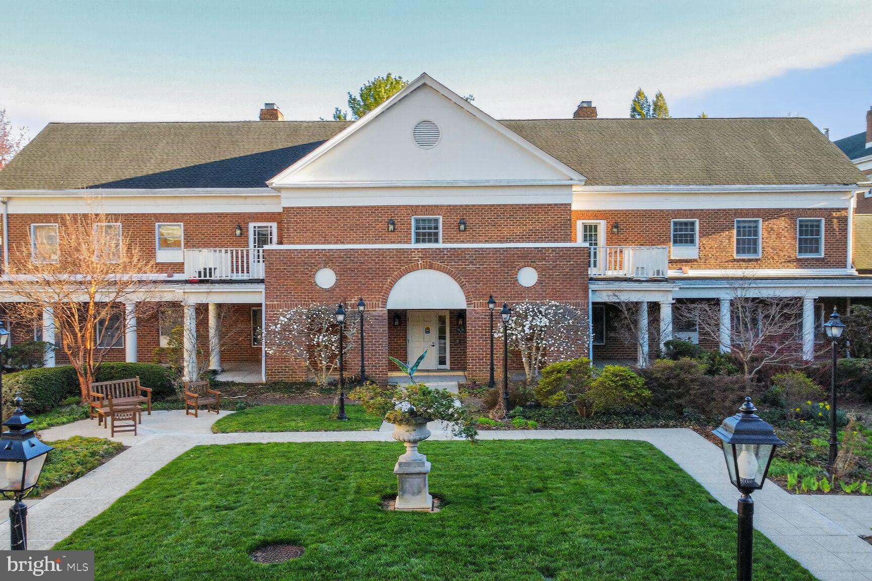 BRIGHTWOOD - Residential