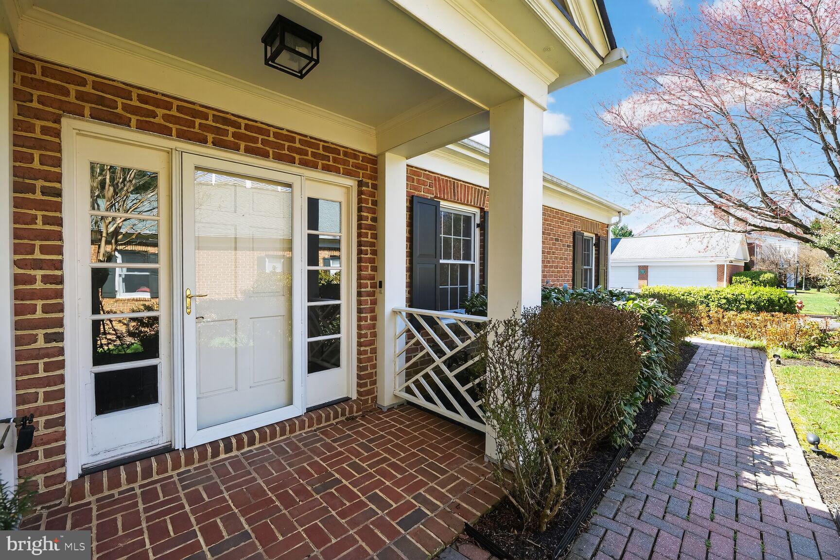 BRIGHTWOOD - Residential