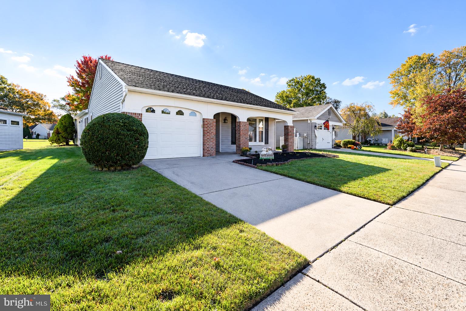 11 BURTONS DRIVE