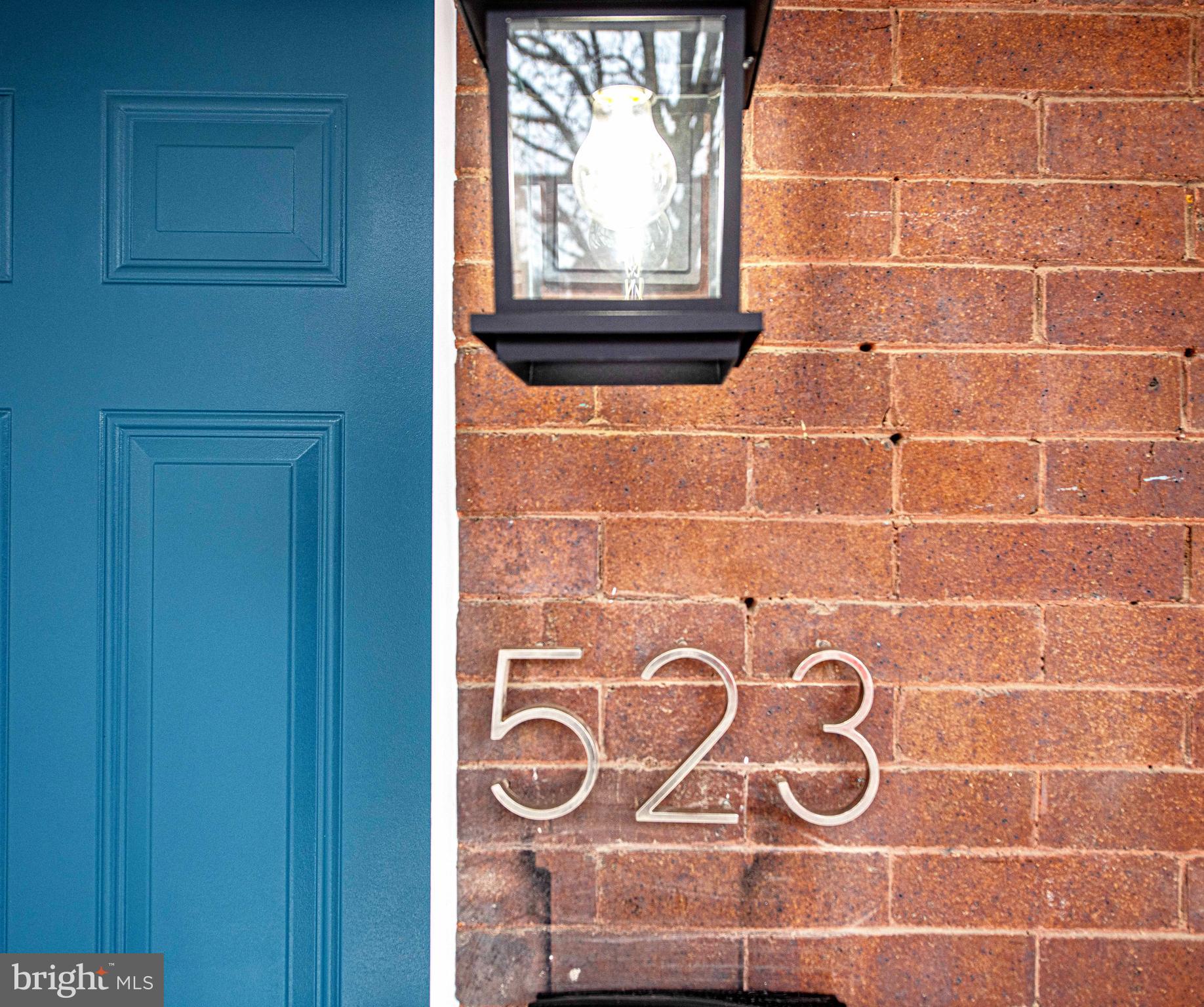 ELLWOOD PARK - Residential