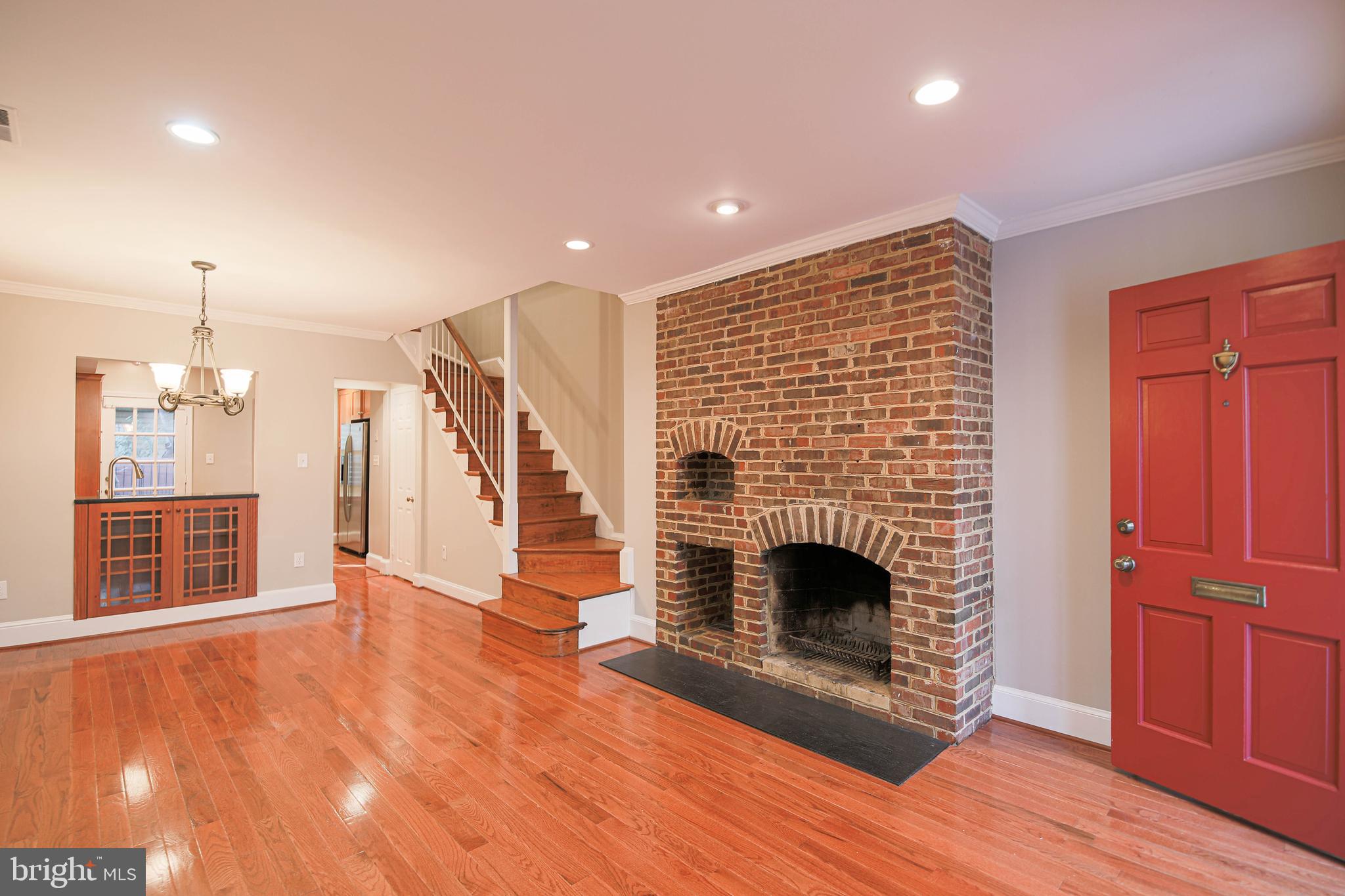 CARRIAGE WORKS - Residential Lease