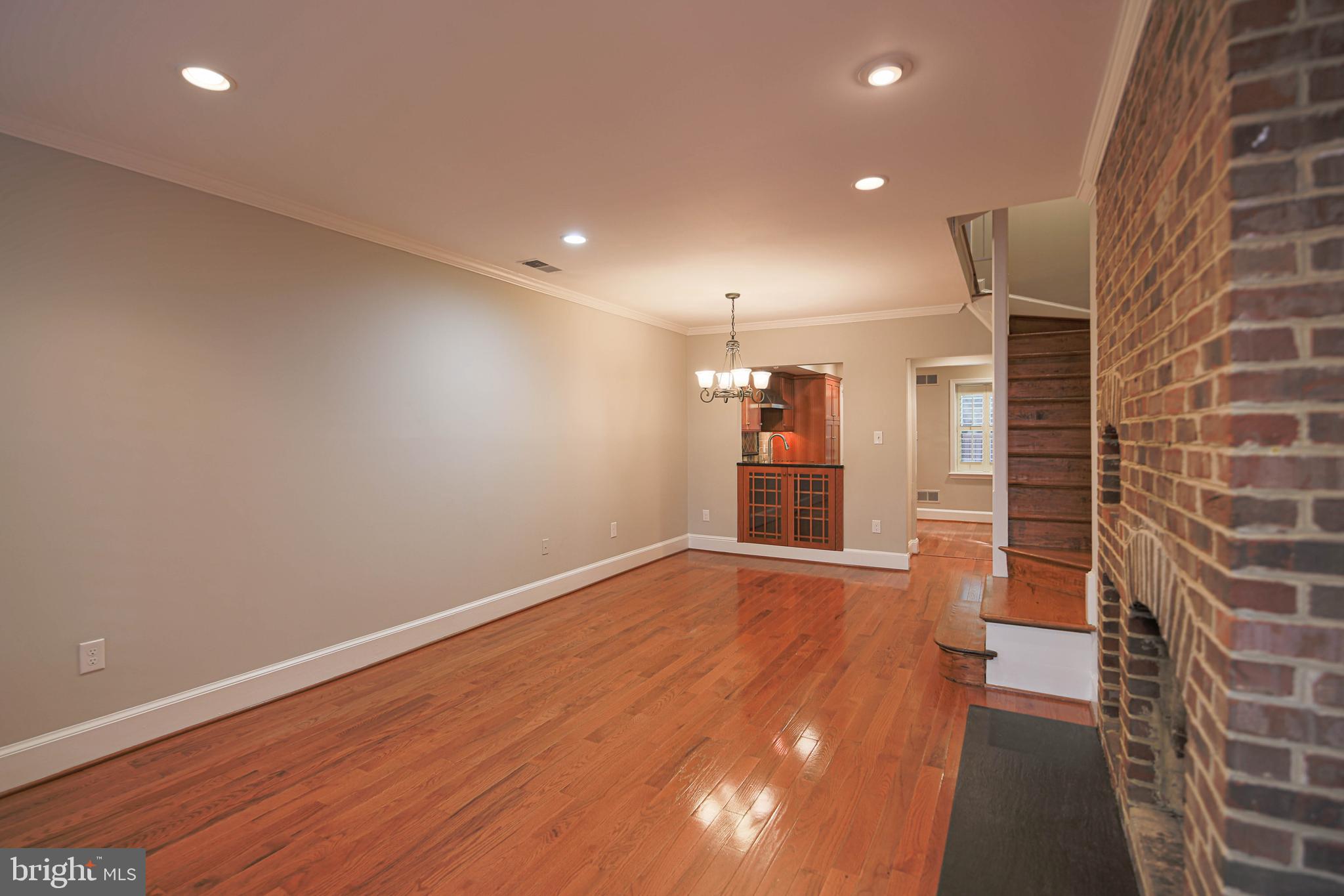 CARRIAGE WORKS - Residential Lease