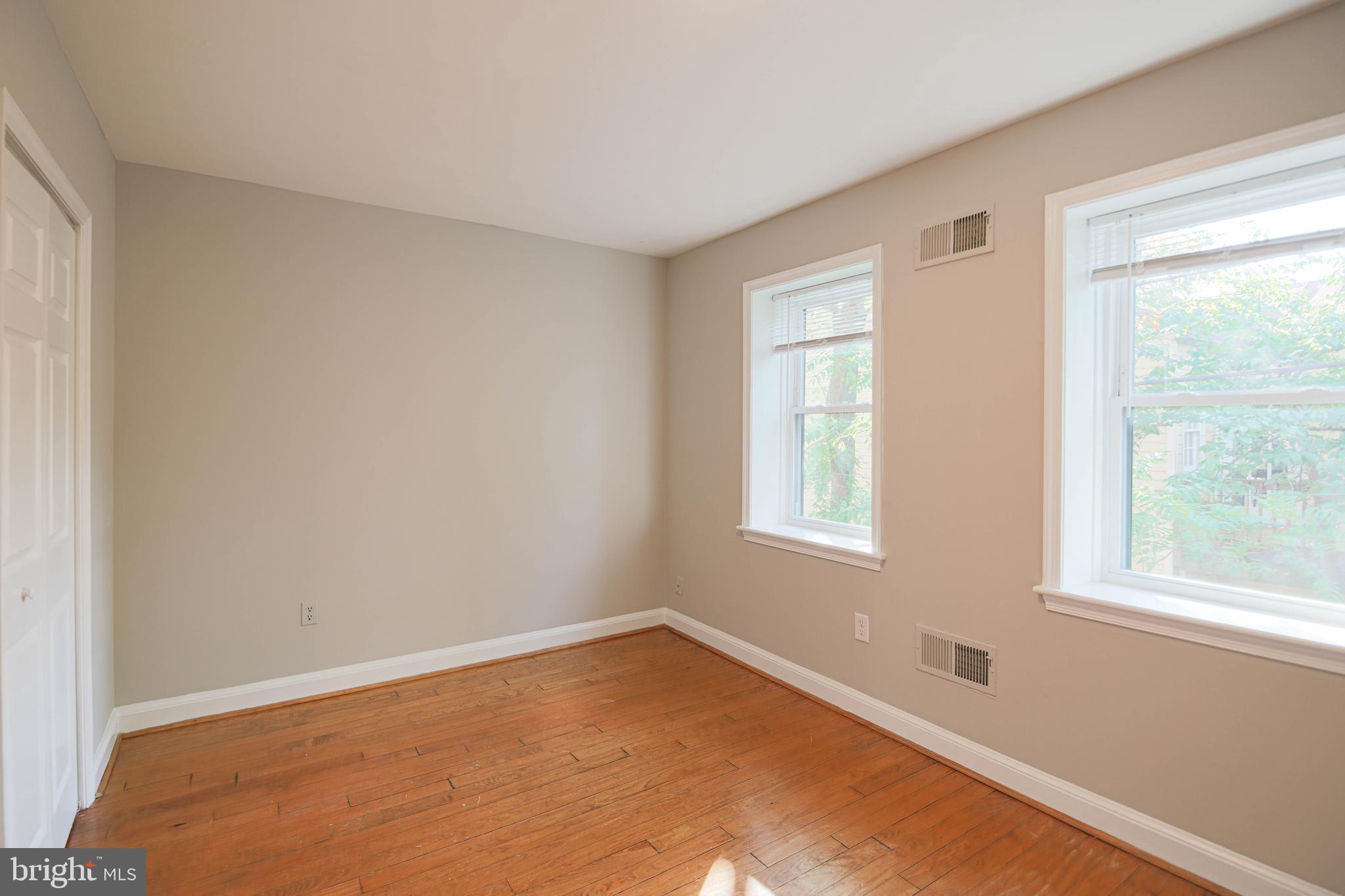 CARRIAGE WORKS - Residential Lease