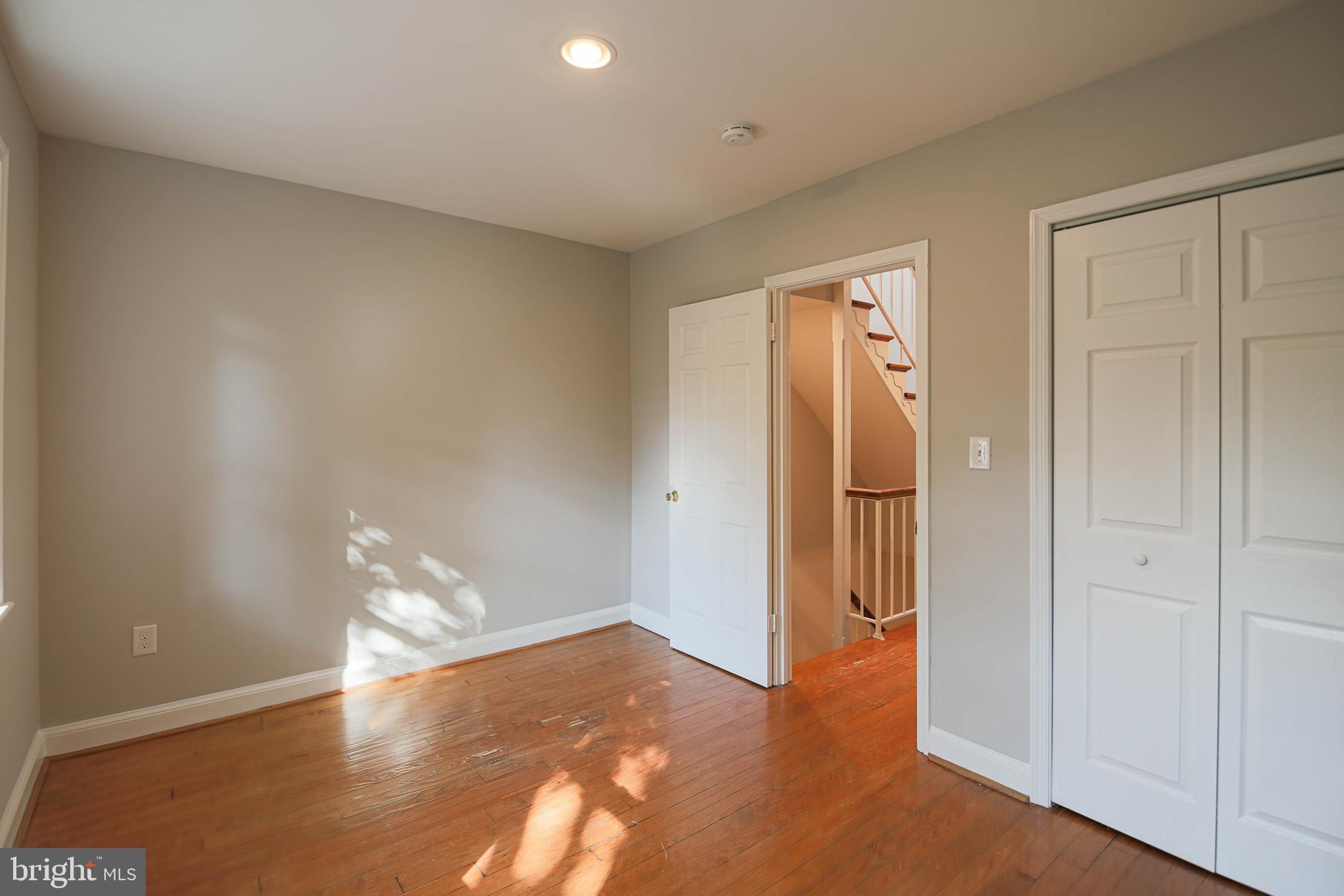 CARRIAGE WORKS - Residential Lease