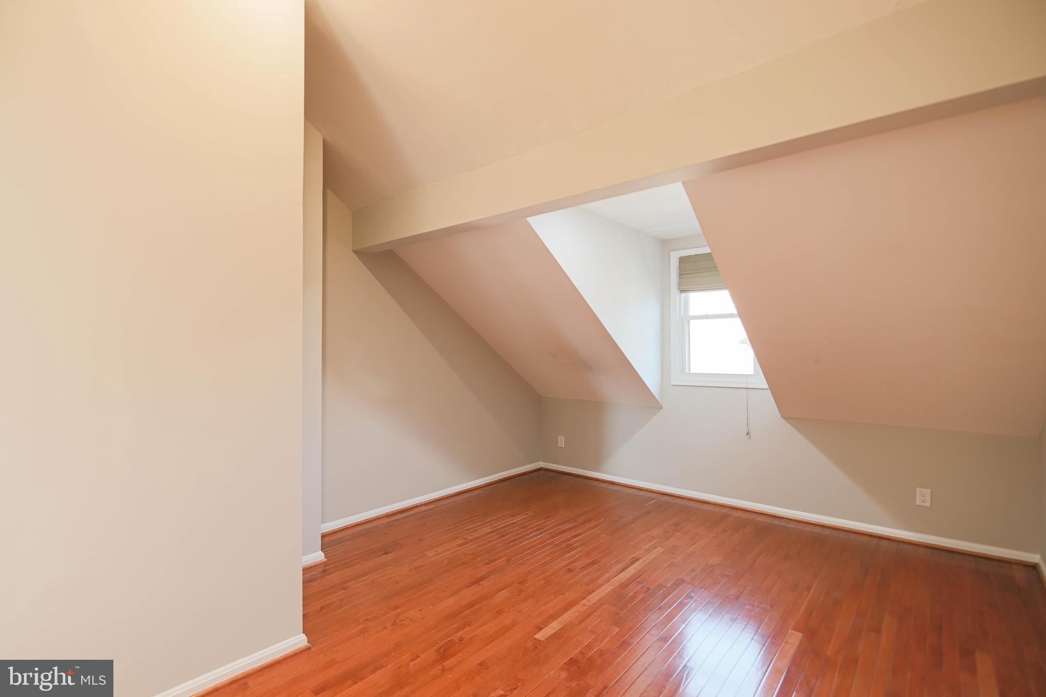 CARRIAGE WORKS - Residential Lease