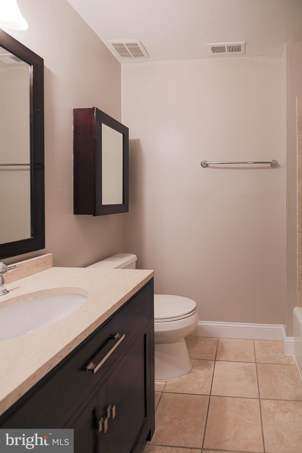 CARRIAGE WORKS - Residential Lease