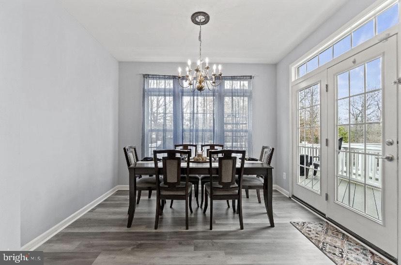 MONROE POINT TOWNHOUSES - Residential