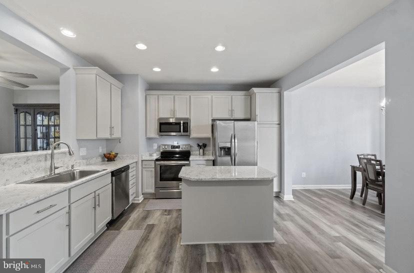 MONROE POINT TOWNHOUSES - Residential