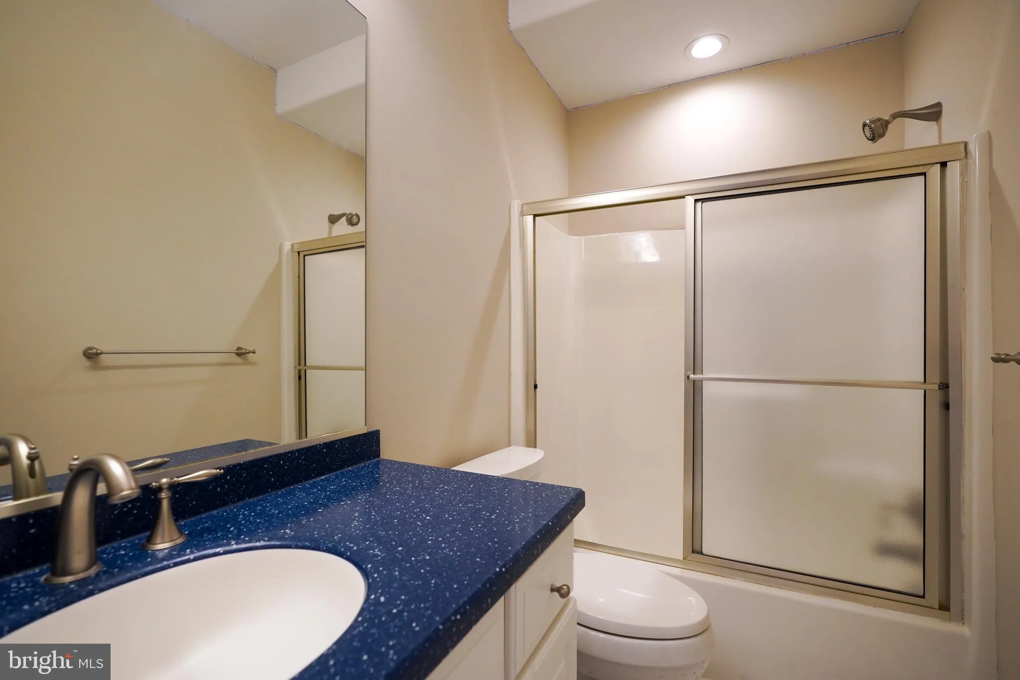 Rehoboth Beach, Delaware 19971, United States, 6 Bedrooms Bedrooms, ,7 BathroomsBathrooms,Residential,Active,221879