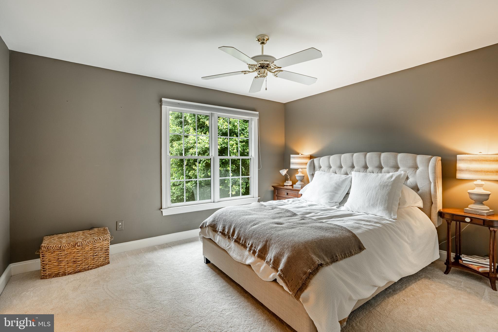 HILLHURST - Residential