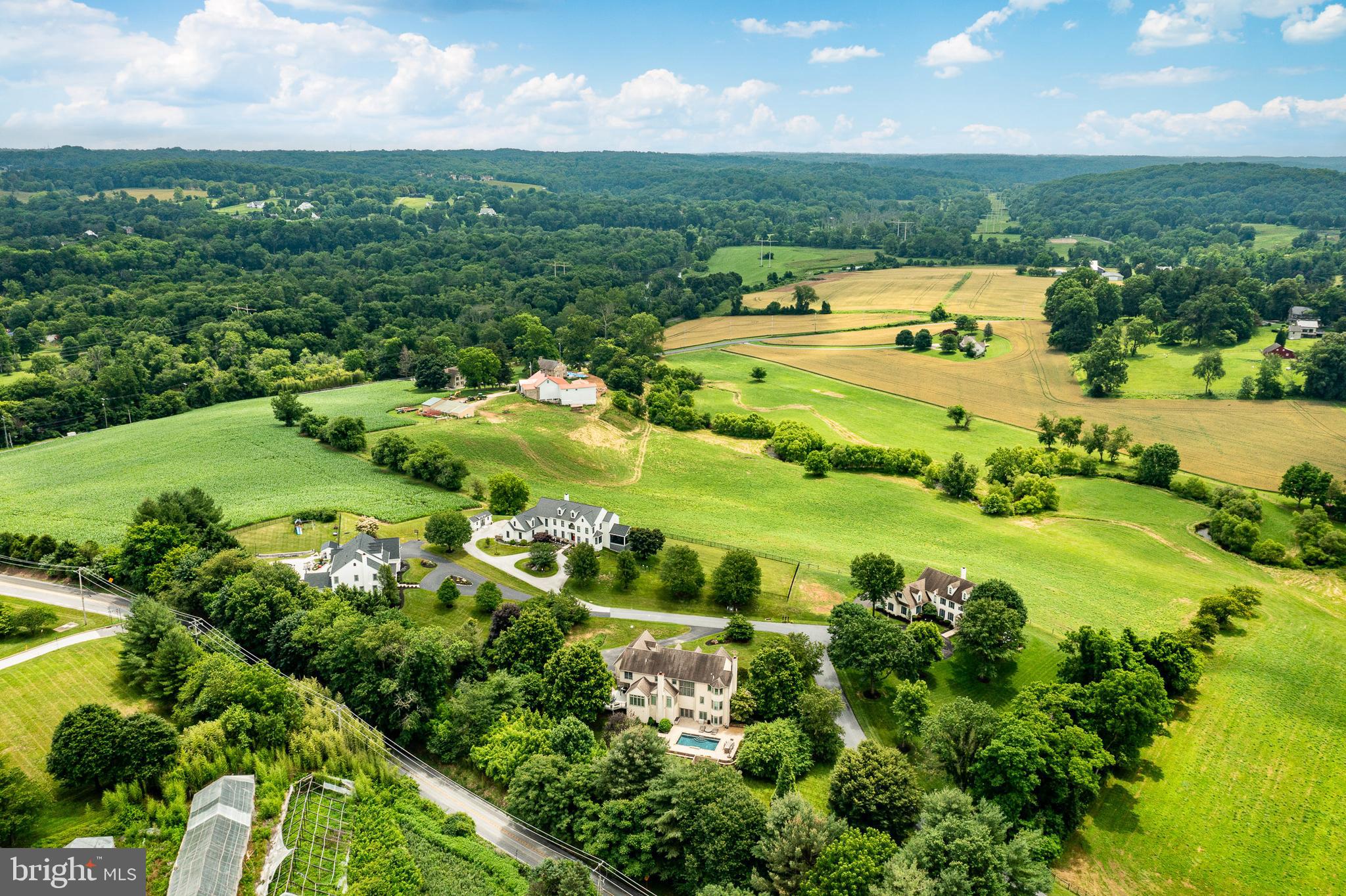 HILLHURST - Residential