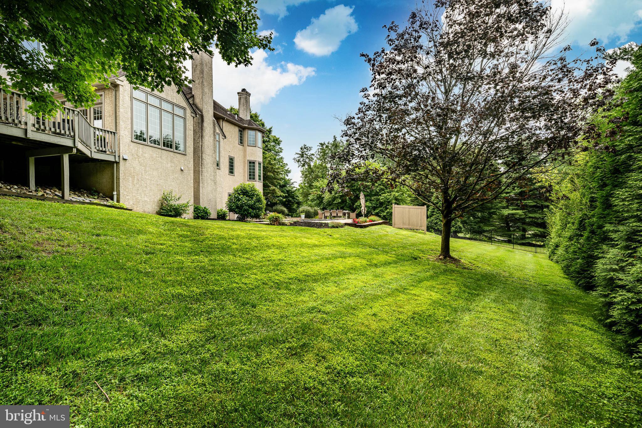 HILLHURST - Residential