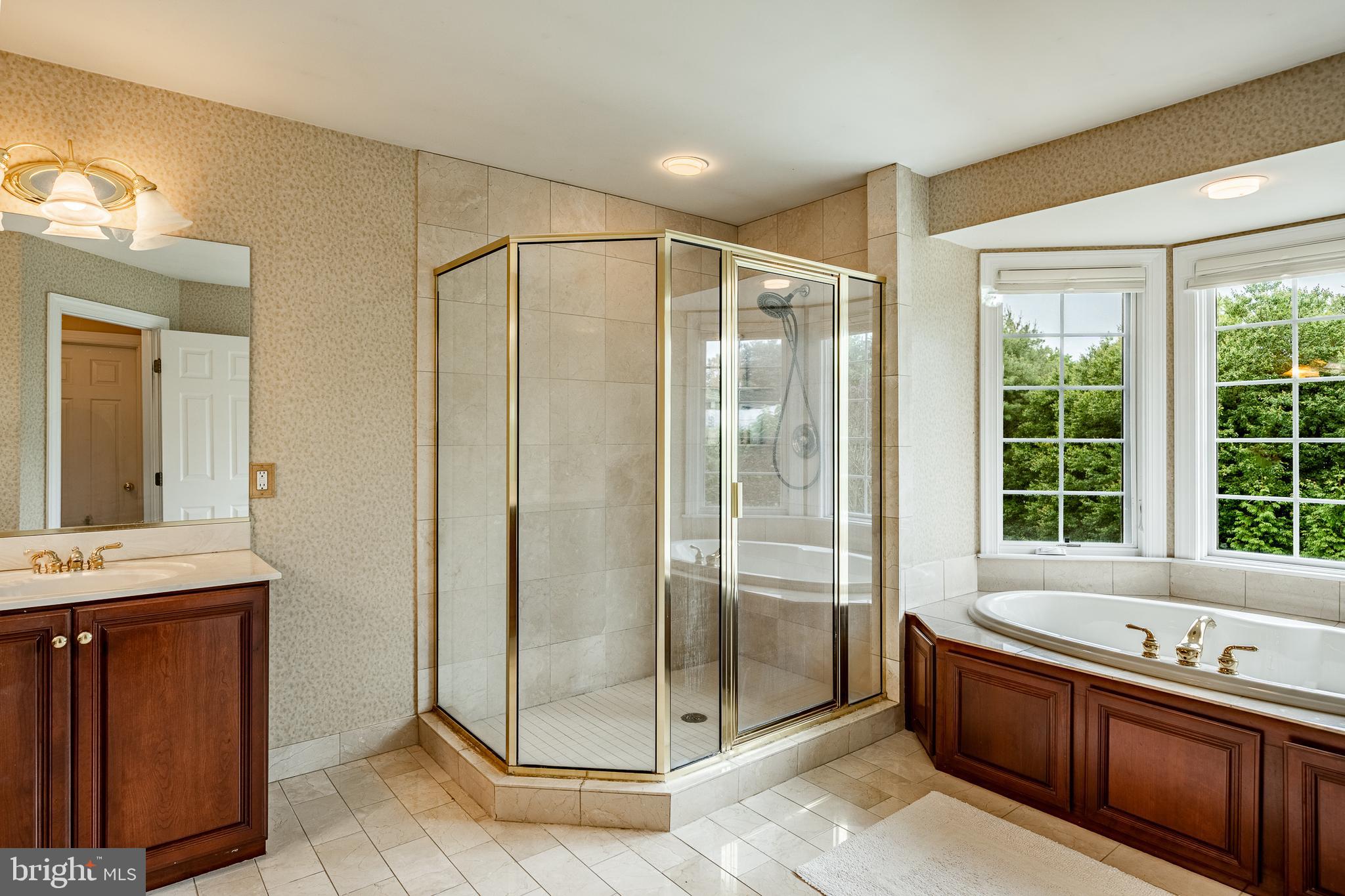 HILLHURST - Residential