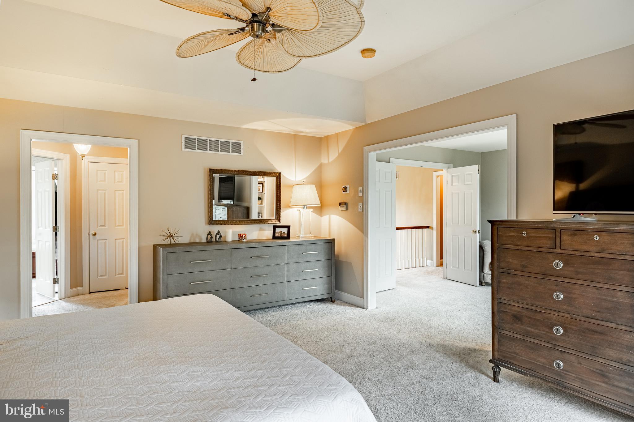 HILLHURST - Residential