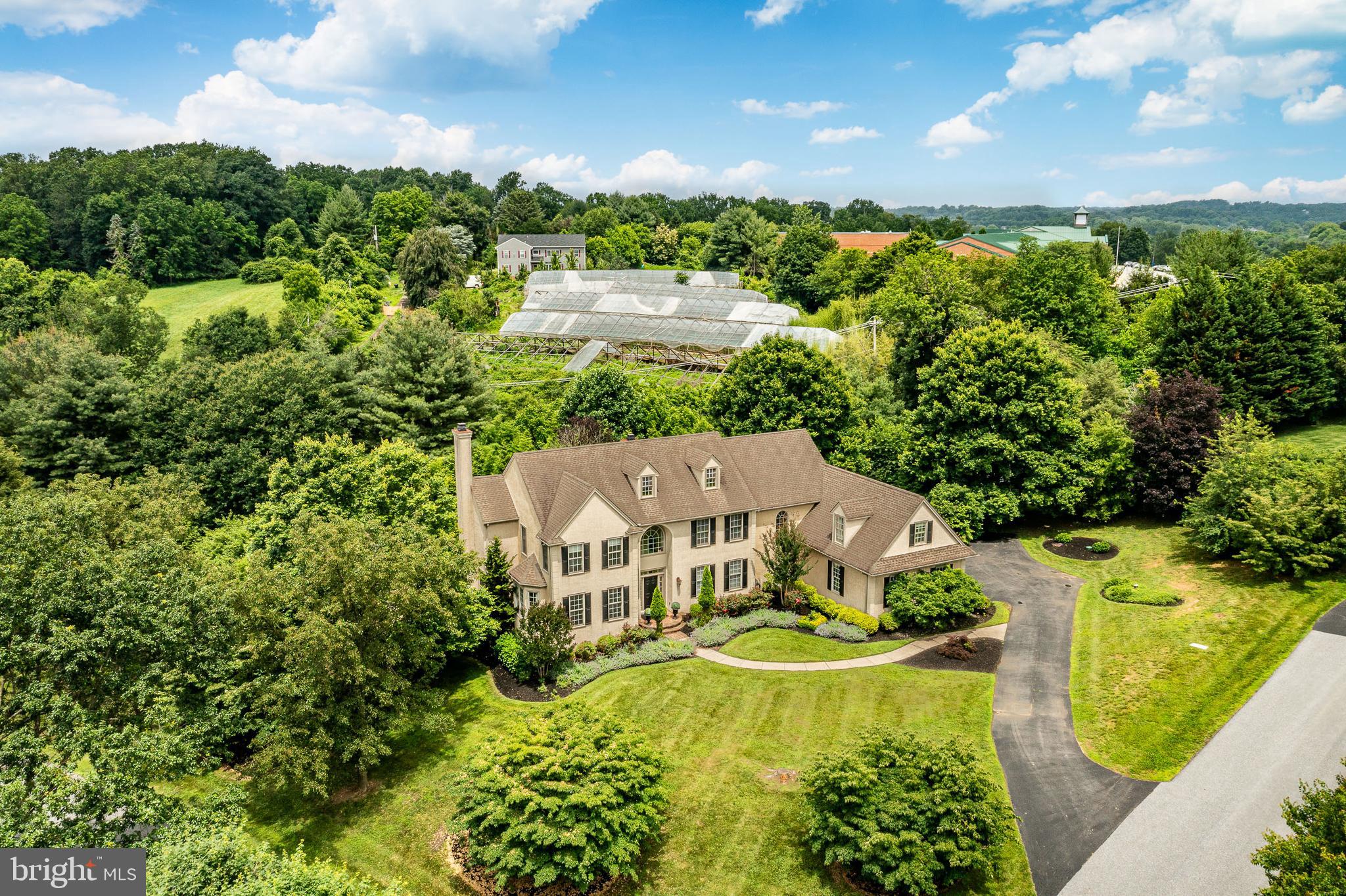 HILLHURST - Residential