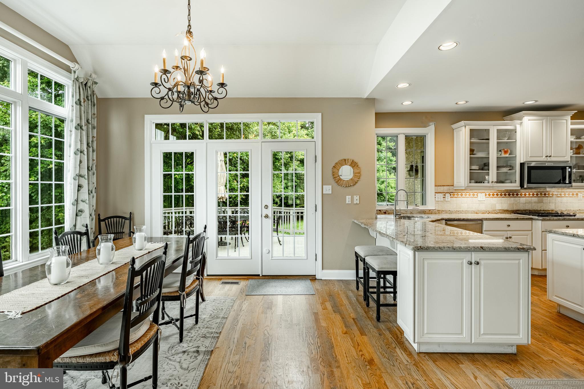 HILLHURST - Residential