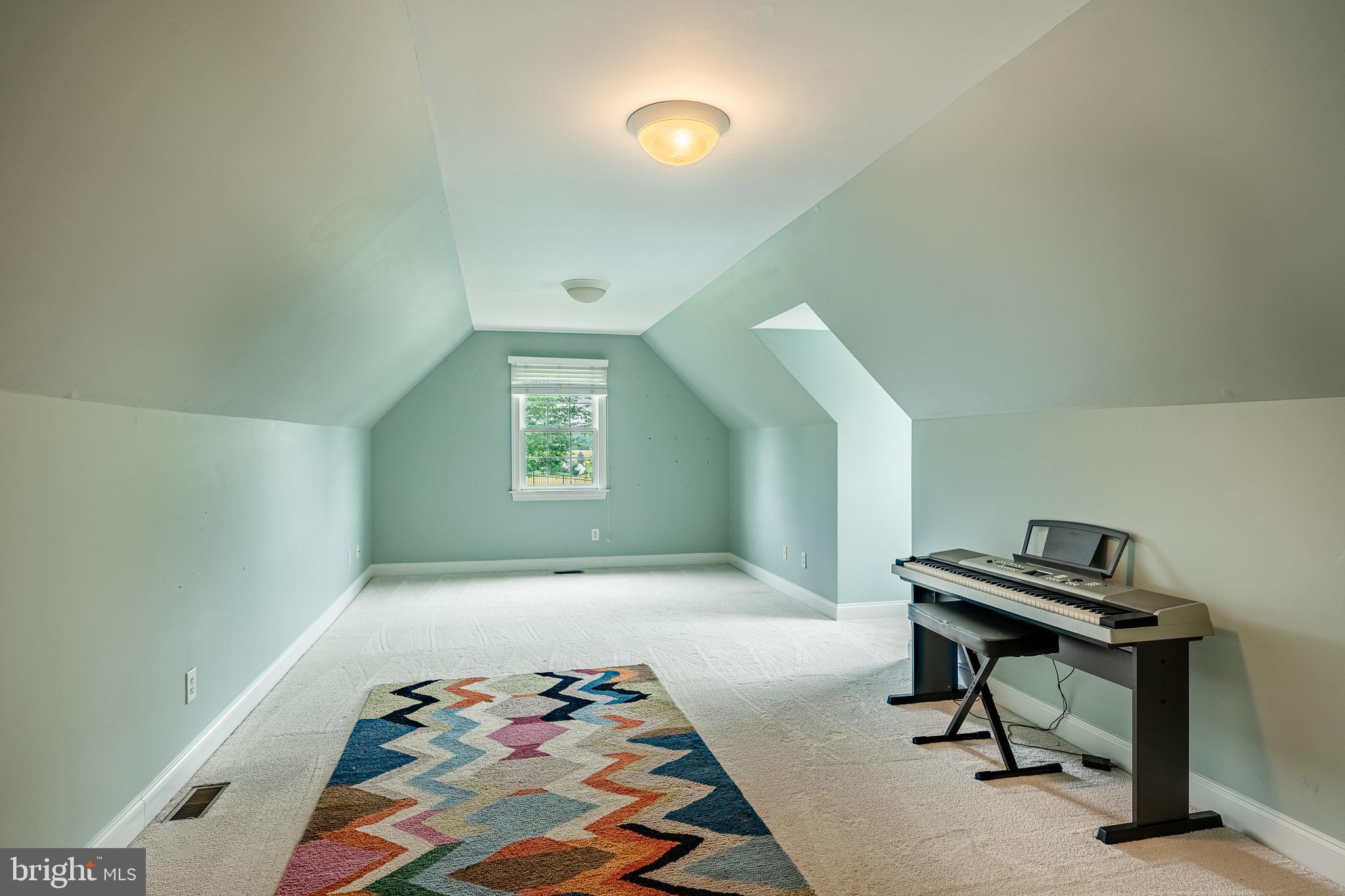 HILLHURST - Residential