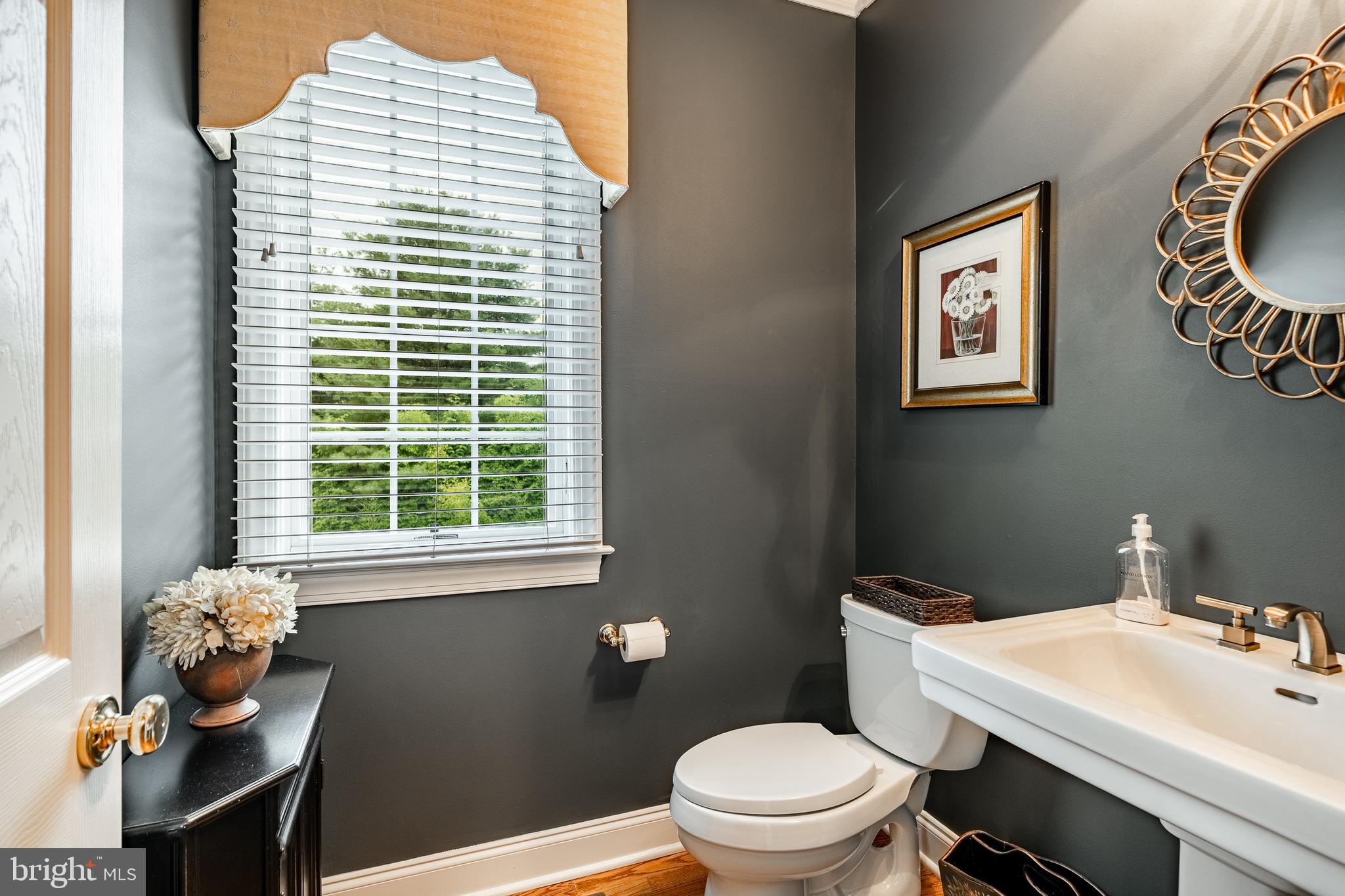 HILLHURST - Residential