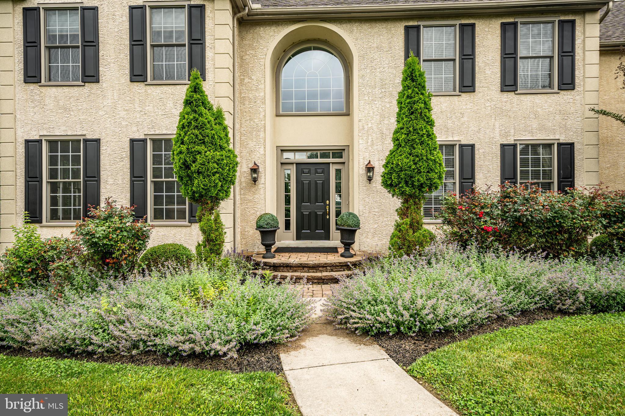 HILLHURST - Residential