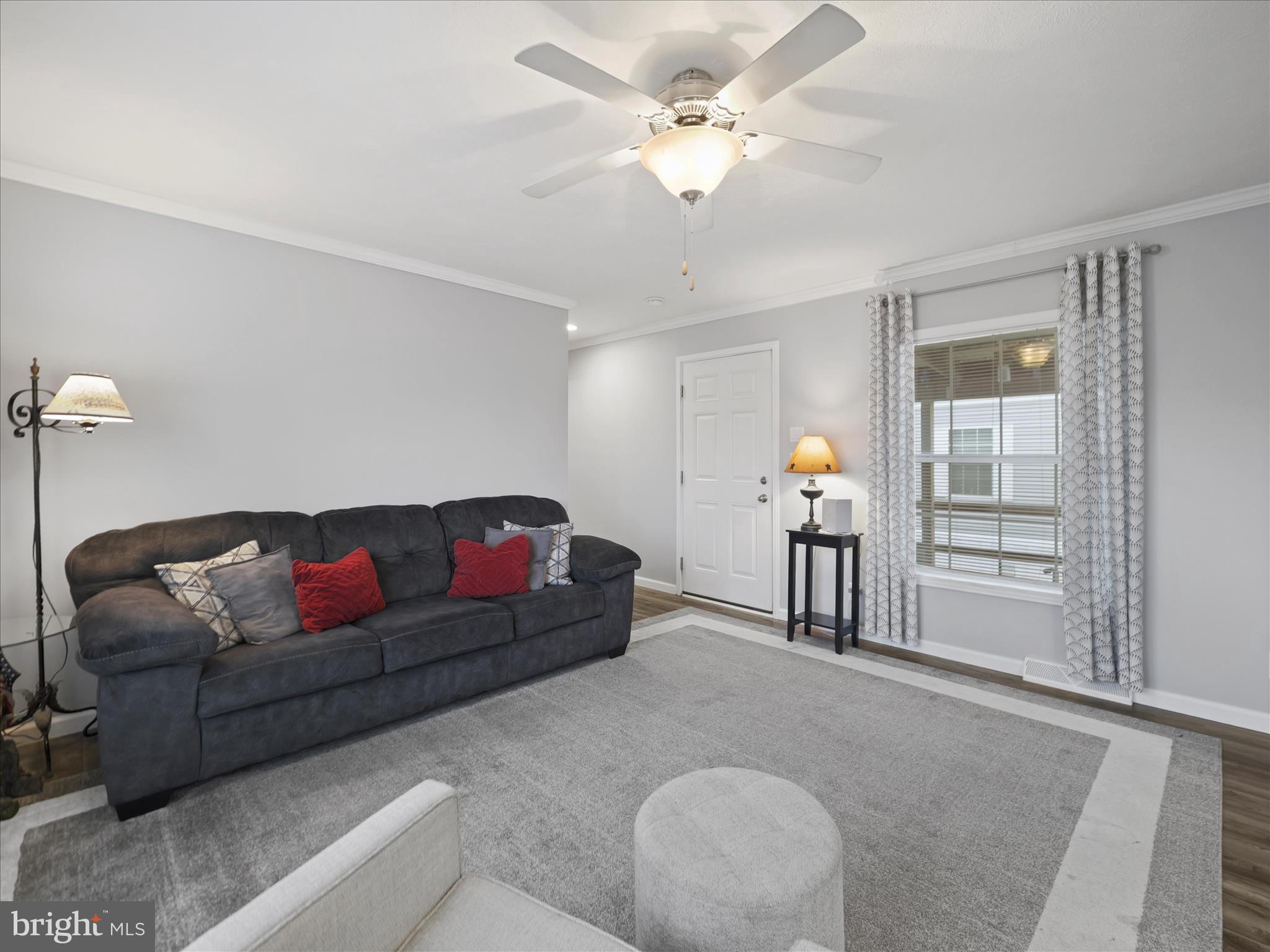 265 N CARLISLE ST 19