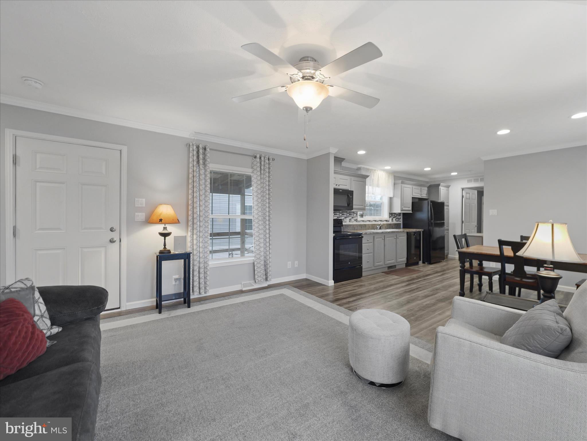 265 N CARLISLE ST 19