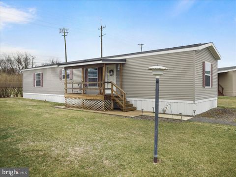 265 N CARLISLE ST 19 GREENCASTLE PA 17225