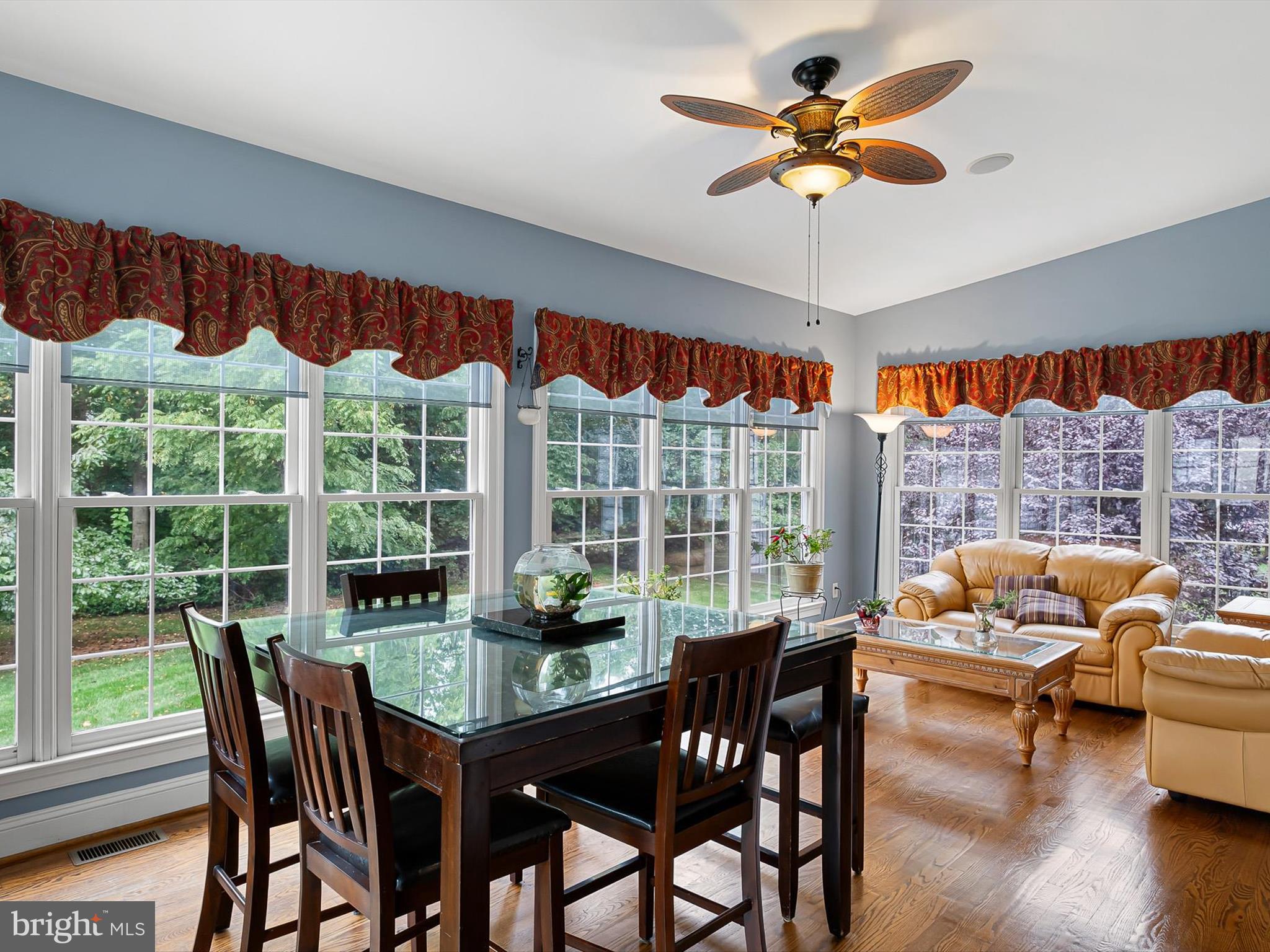 PARKSIDE - Residential