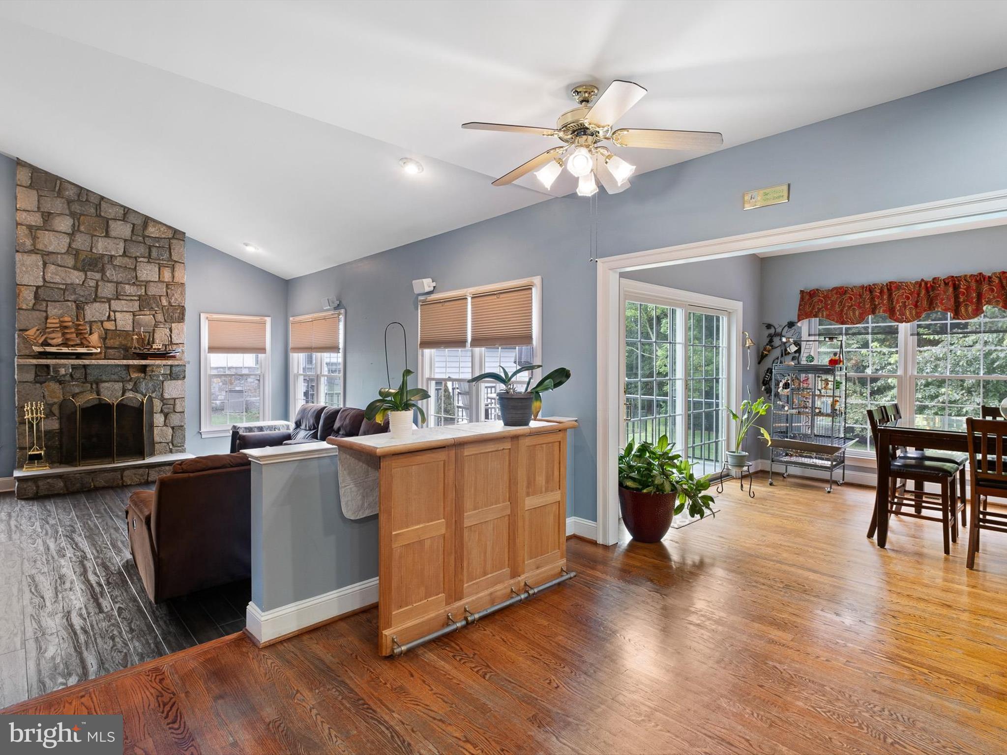 PARKSIDE - Residential