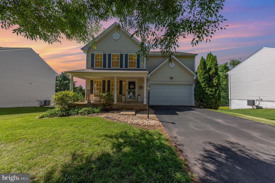 Welcome to 2471 Post Oad Dr! This stunning three-level, four-bedroom, three-full-bath, one-half-bath home offers everything you are looking for! The main level boasts an open floor plan with formal dining, a huge eat-in kitchen with island and massive pantry, a guest powder room, and a large living room. The oversized deck and fenced backyard that backs to trees extend your living space outdoors. 
Upstairs, you will find an open loft space, a large hall bath, a massive laundry room, ample storage space, 2 well-appointed secondary bedrooms, and a stunning primary bedroom with en suite bath that features a separate shower and soaking tub, along with three closets!
On the lower level, you will find an additional bedroom with a full bath, a family room, and a den/bonus area. Walk out onto your private covered patio to enjoy your backyard. 
The two-car garage has a hobbyist in mind with extra added outlets and ample storage space, along with an upgraded door opener.
Conveniently located just minutes from downtown Culpeper, major commuting routes, shopping and entertainment. This is a must-see property!