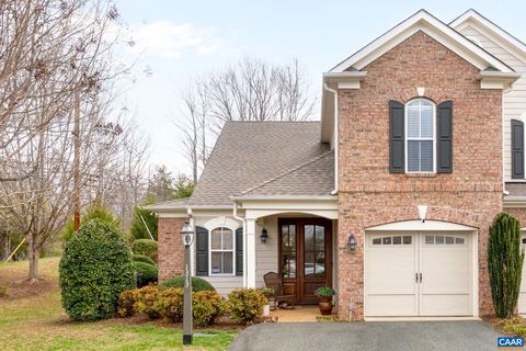 Townhouse For Sale - 1313 Gate Post Ln Ln<br/> Albemarle County, CHARLOTTESVILLE, VA 22901