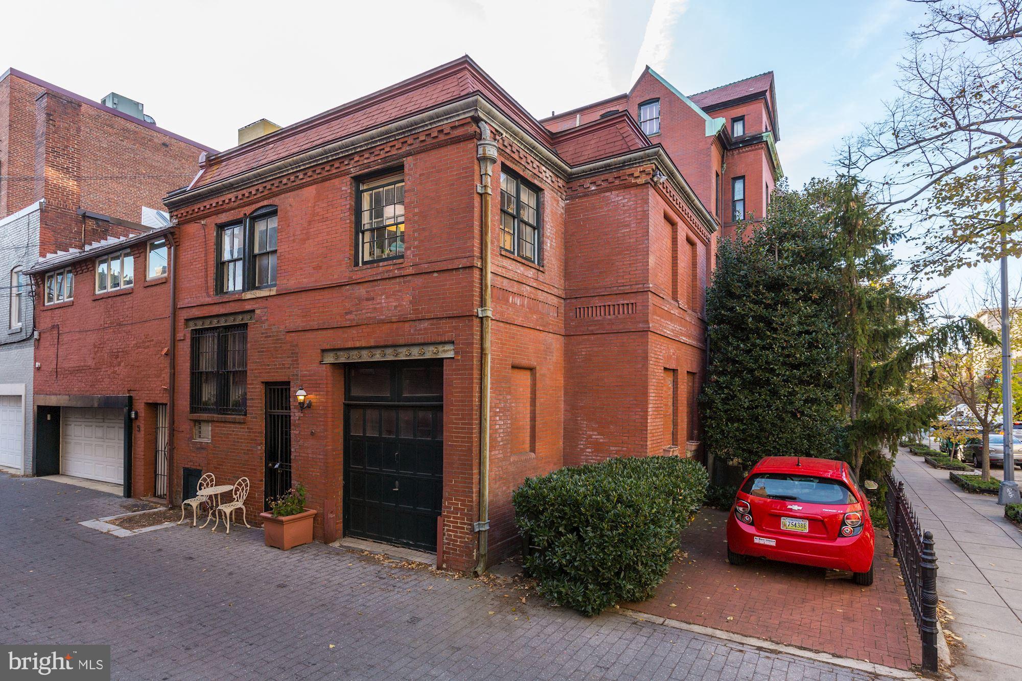DUPONT CIRCLE - Residential