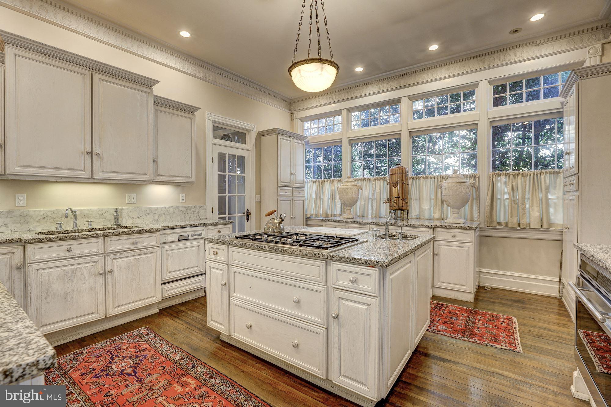 DUPONT CIRCLE - Residential
