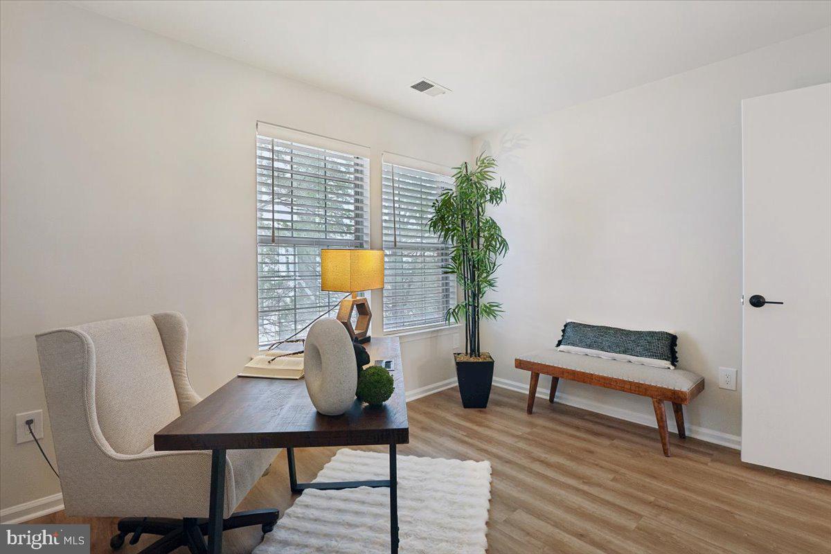 WATERS EDGE - Residential