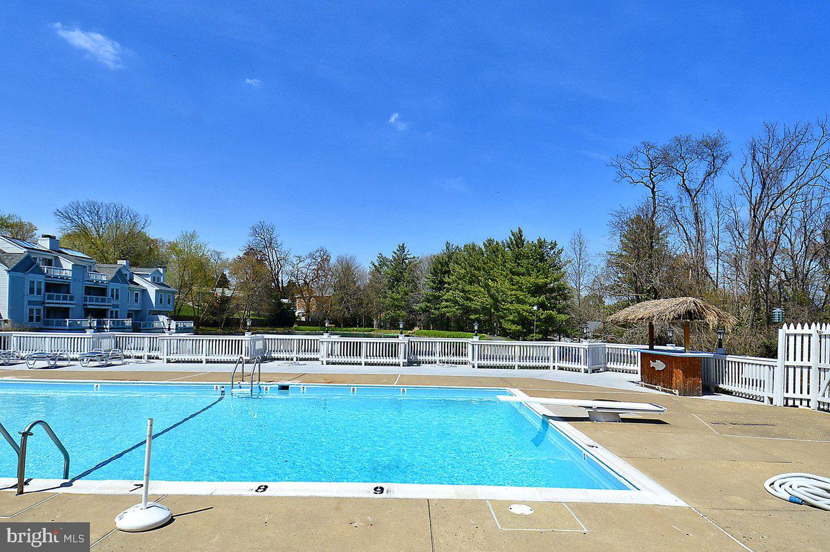 WATERS EDGE - Residential