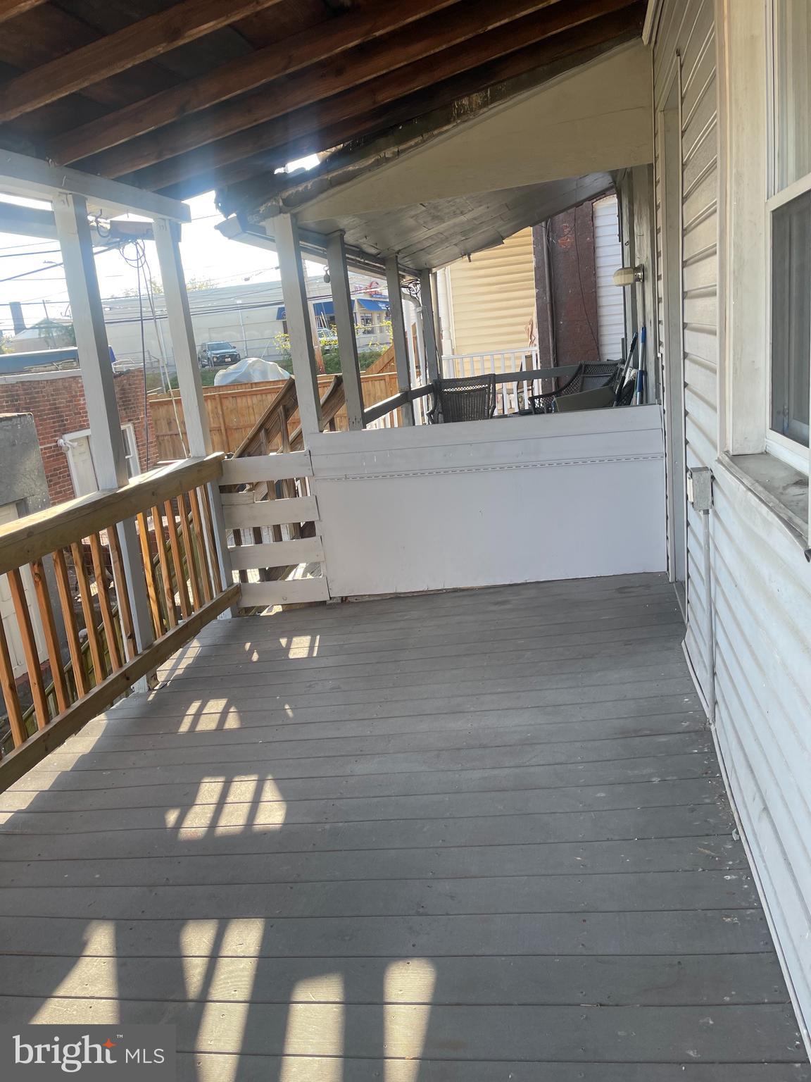 VIOLETVILLE - Residential Lease