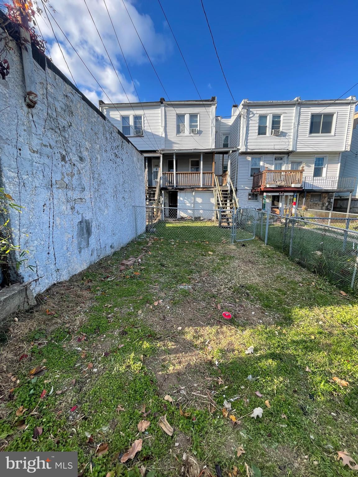 VIOLETVILLE - Residential Lease