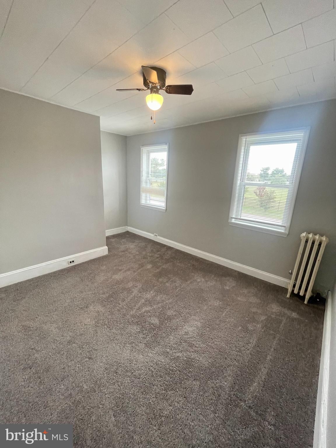 VIOLETVILLE - Residential Lease