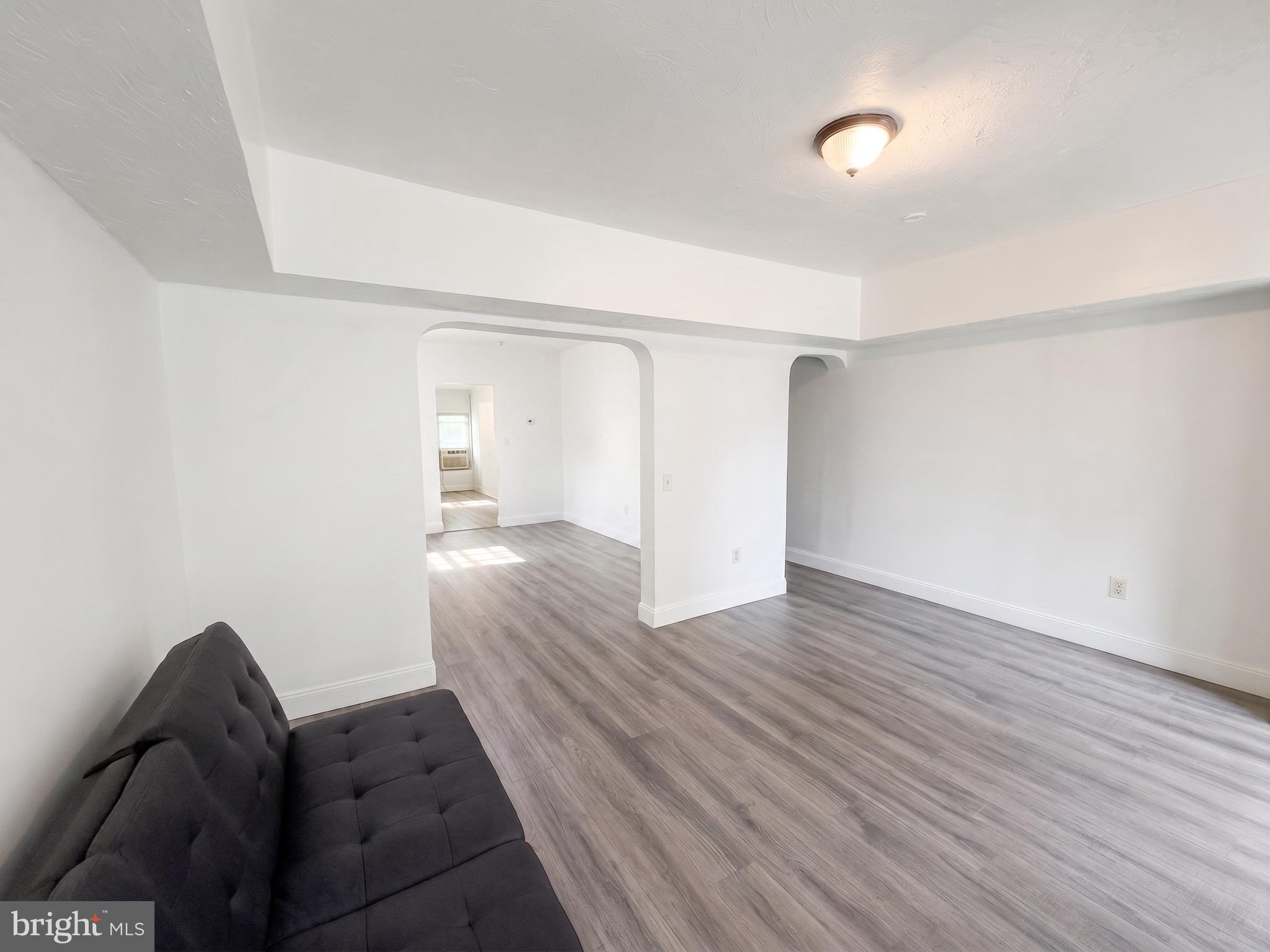 34 N FRANKLIN STREET