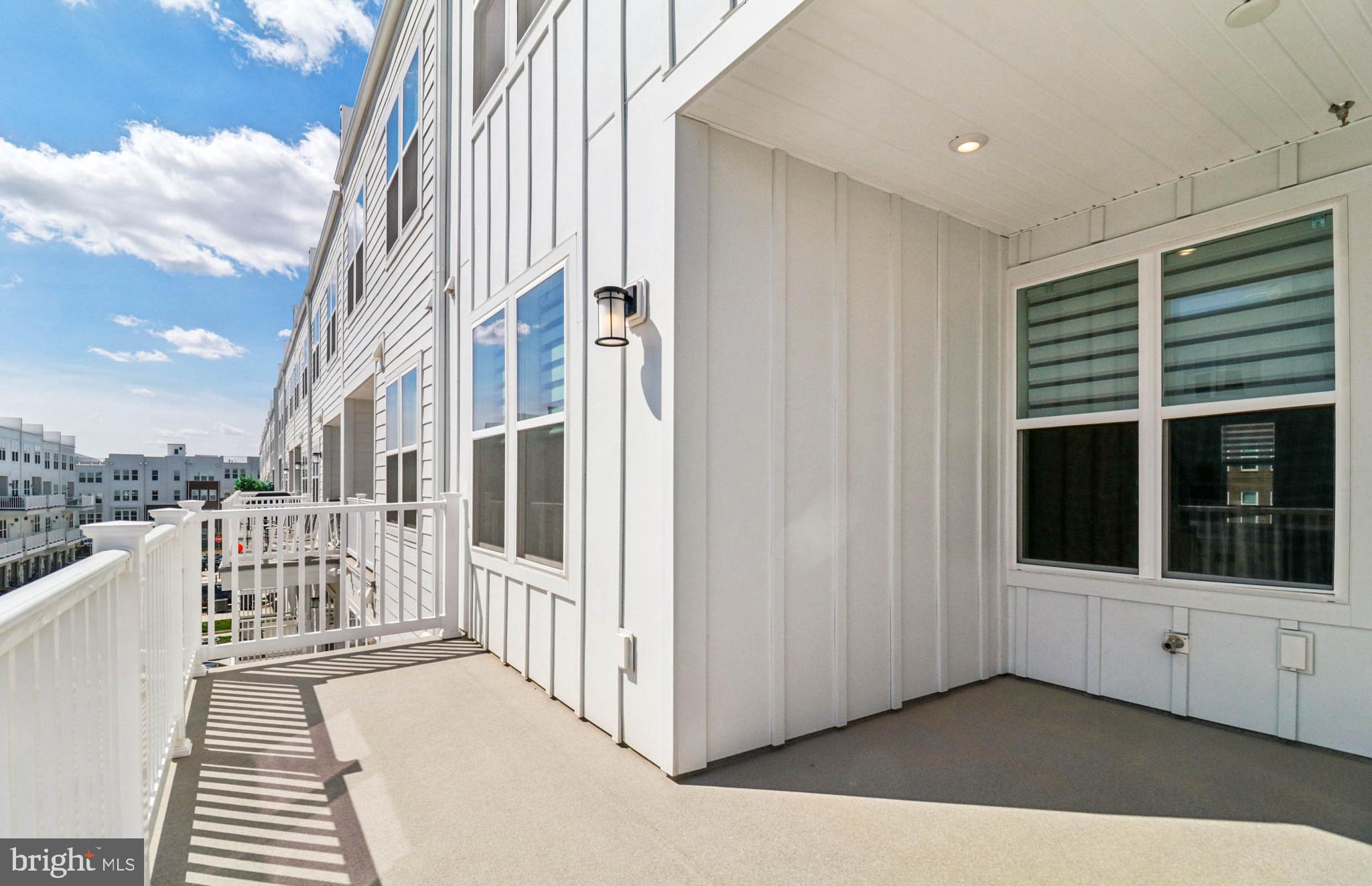 BELMONT OVERLOOK - Residential