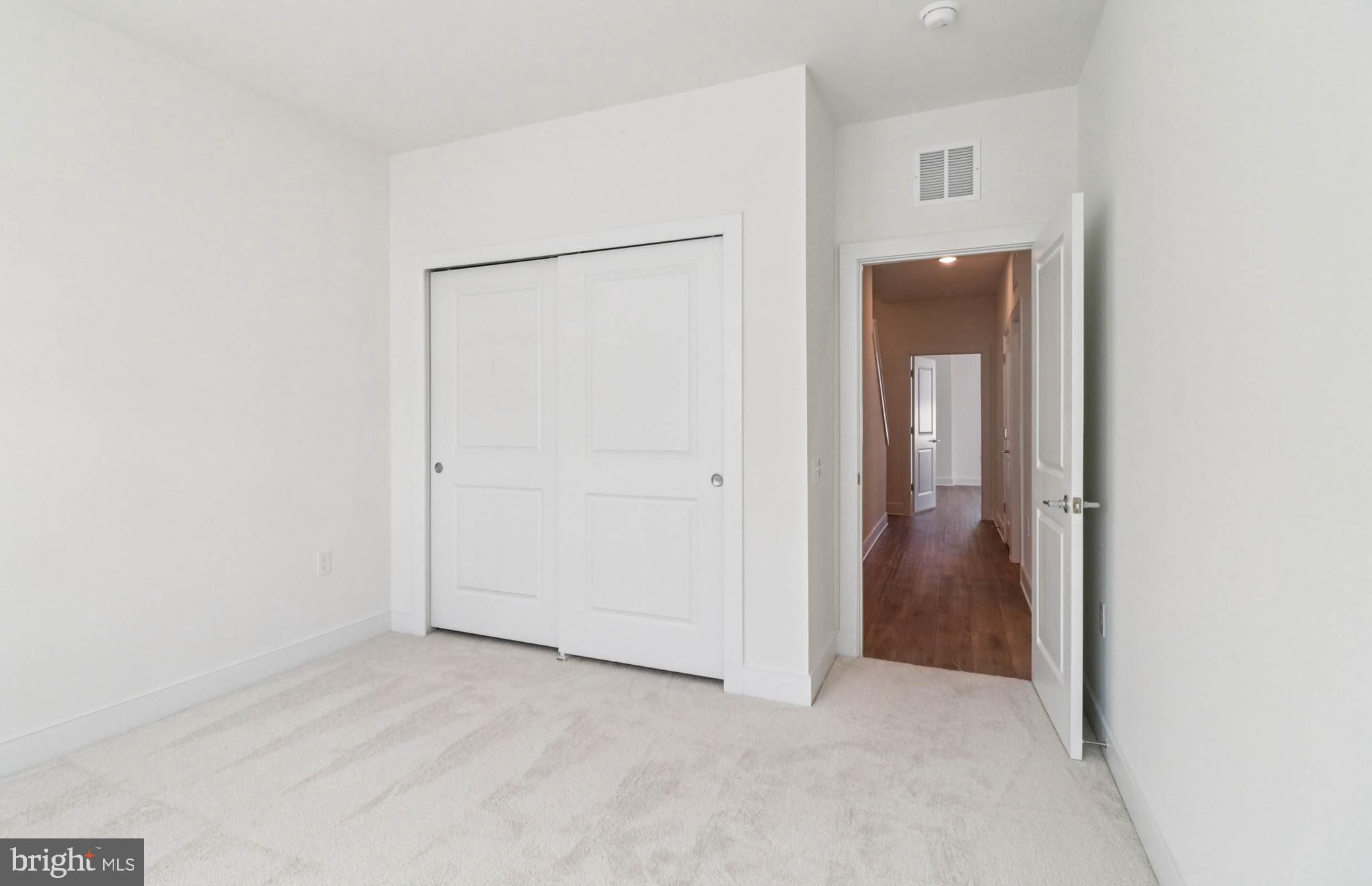 BELMONT OVERLOOK - Residential