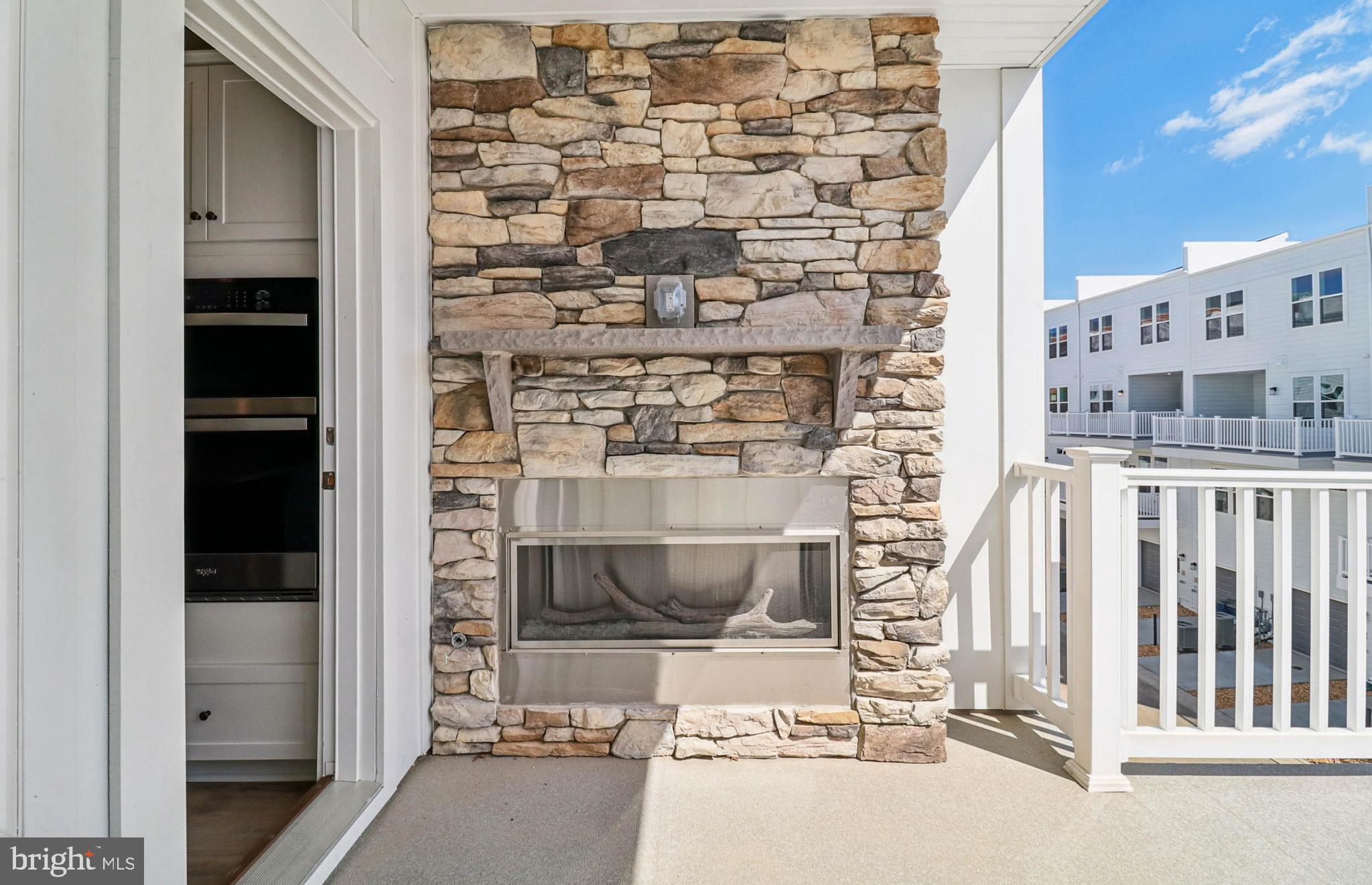 BELMONT OVERLOOK - Residential