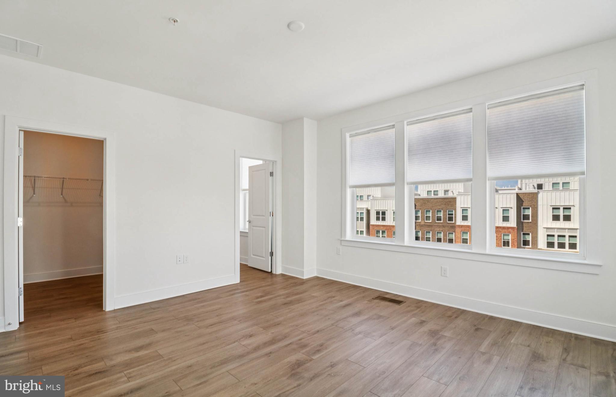 BELMONT OVERLOOK - Residential