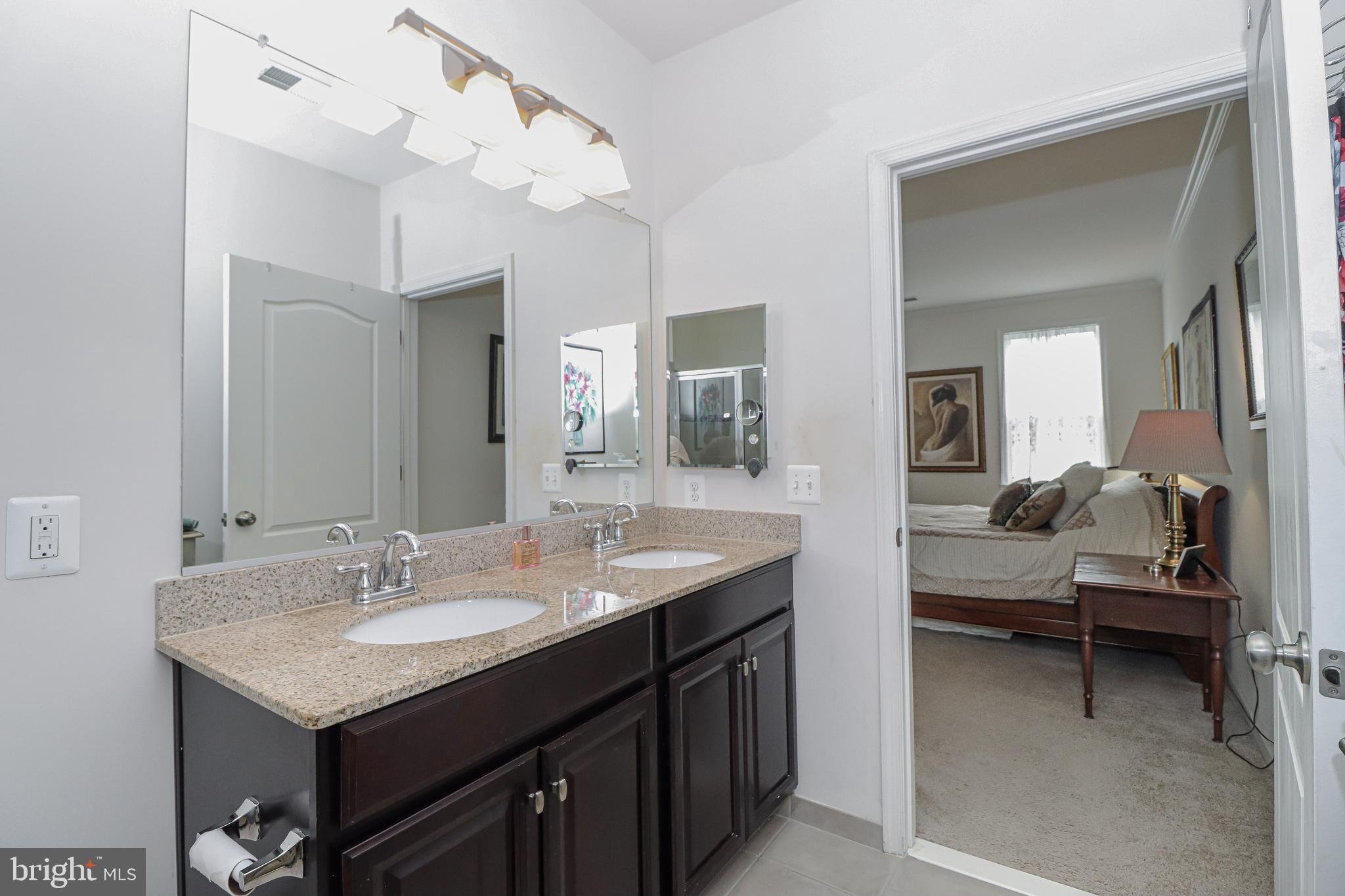 BROADLANDS - Residential