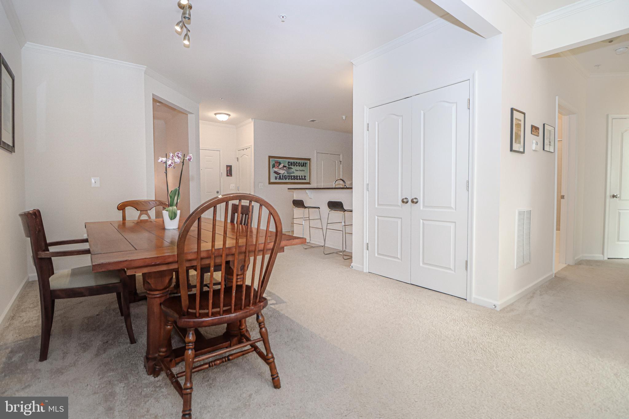 BROADLANDS - Residential