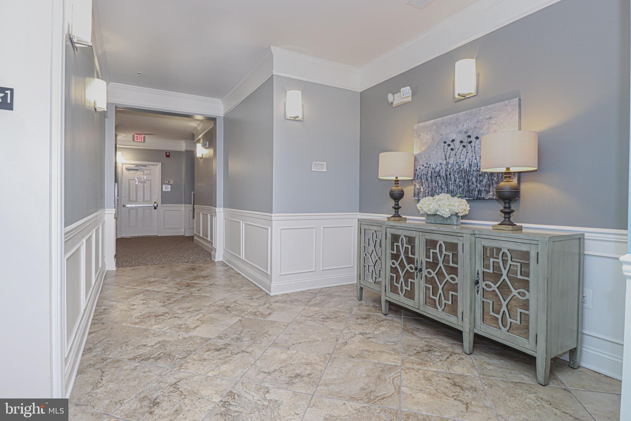 BROADLANDS - Residential