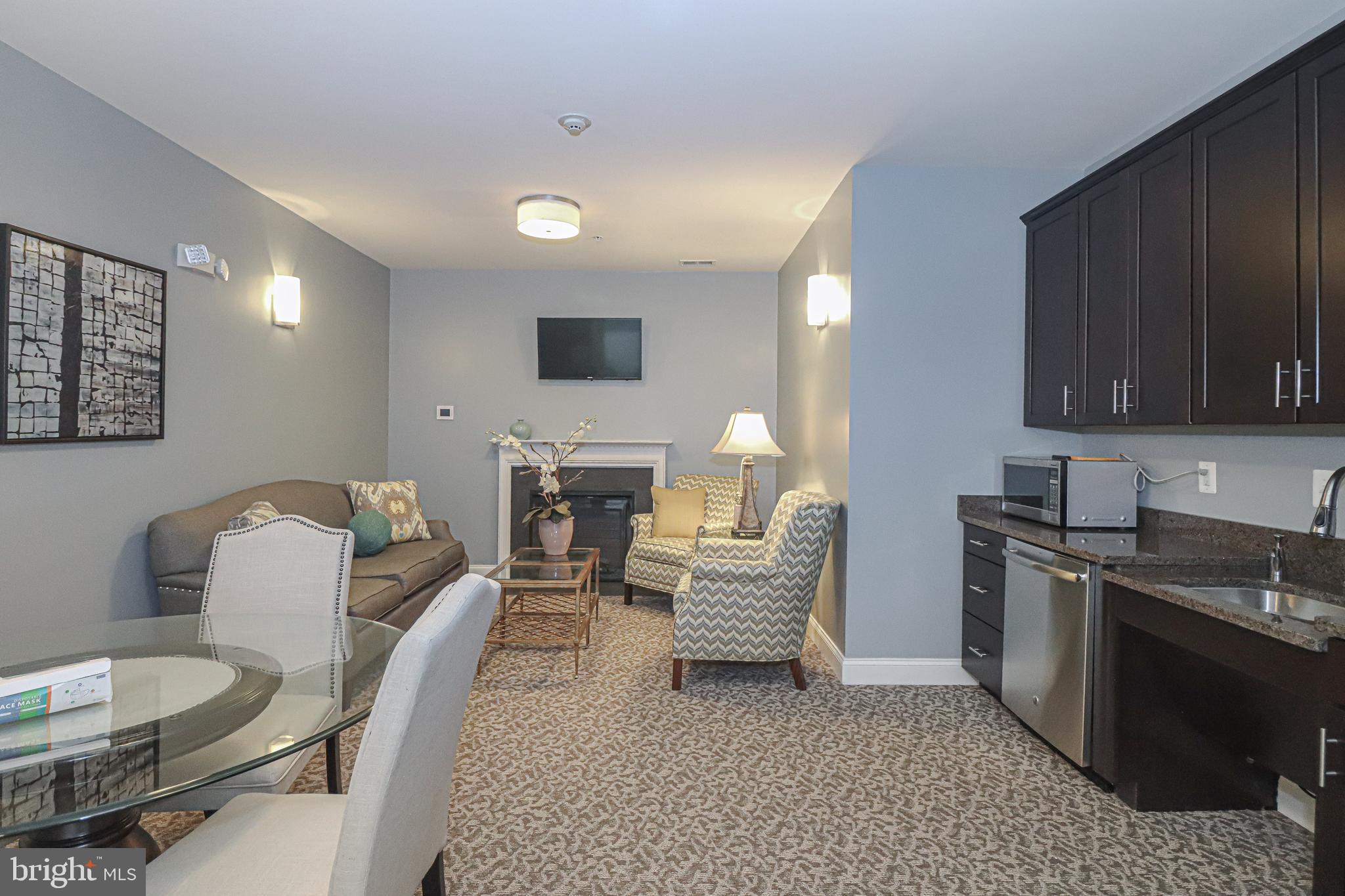 BROADLANDS - Residential