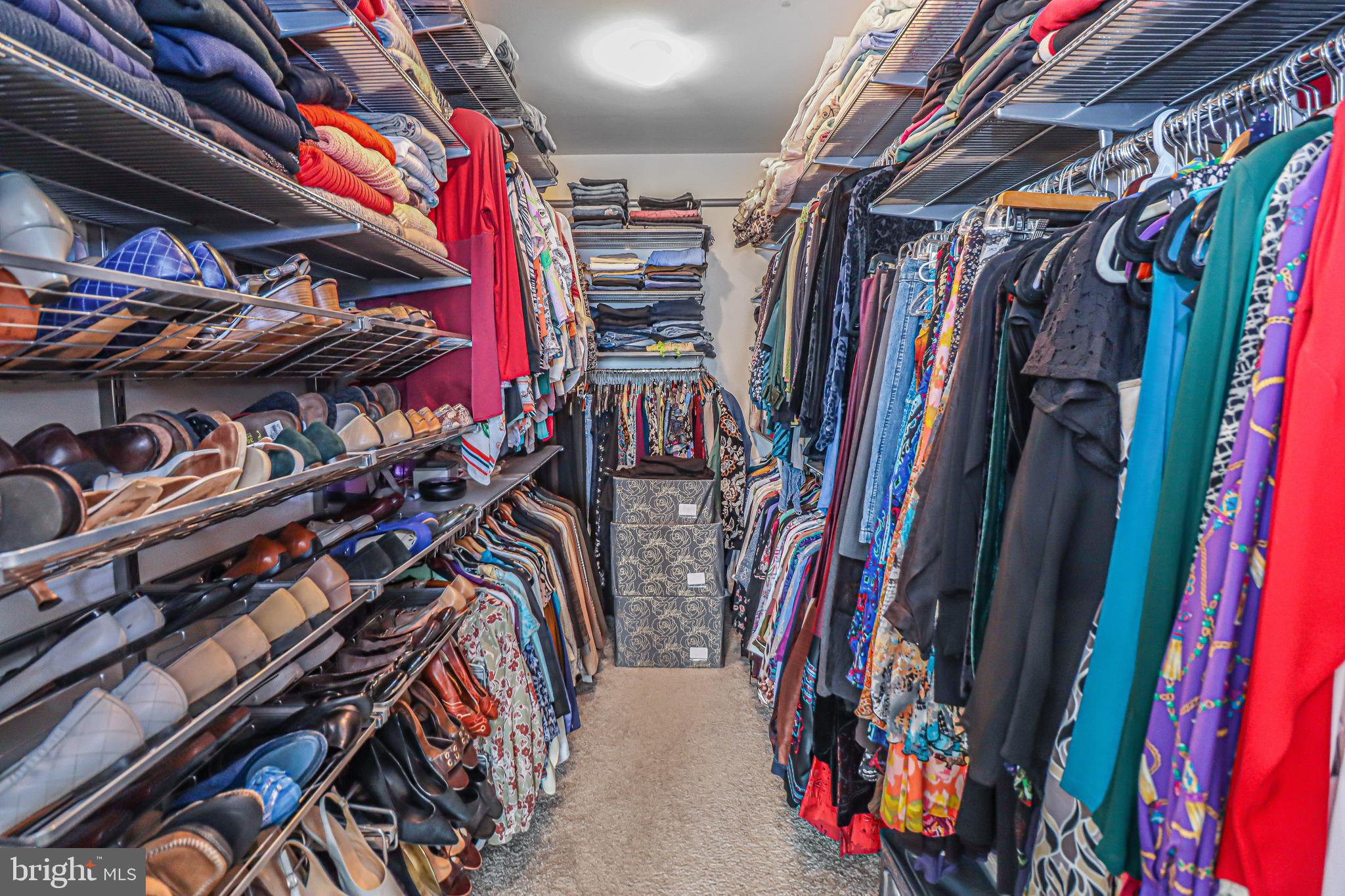 BROADLANDS - Residential