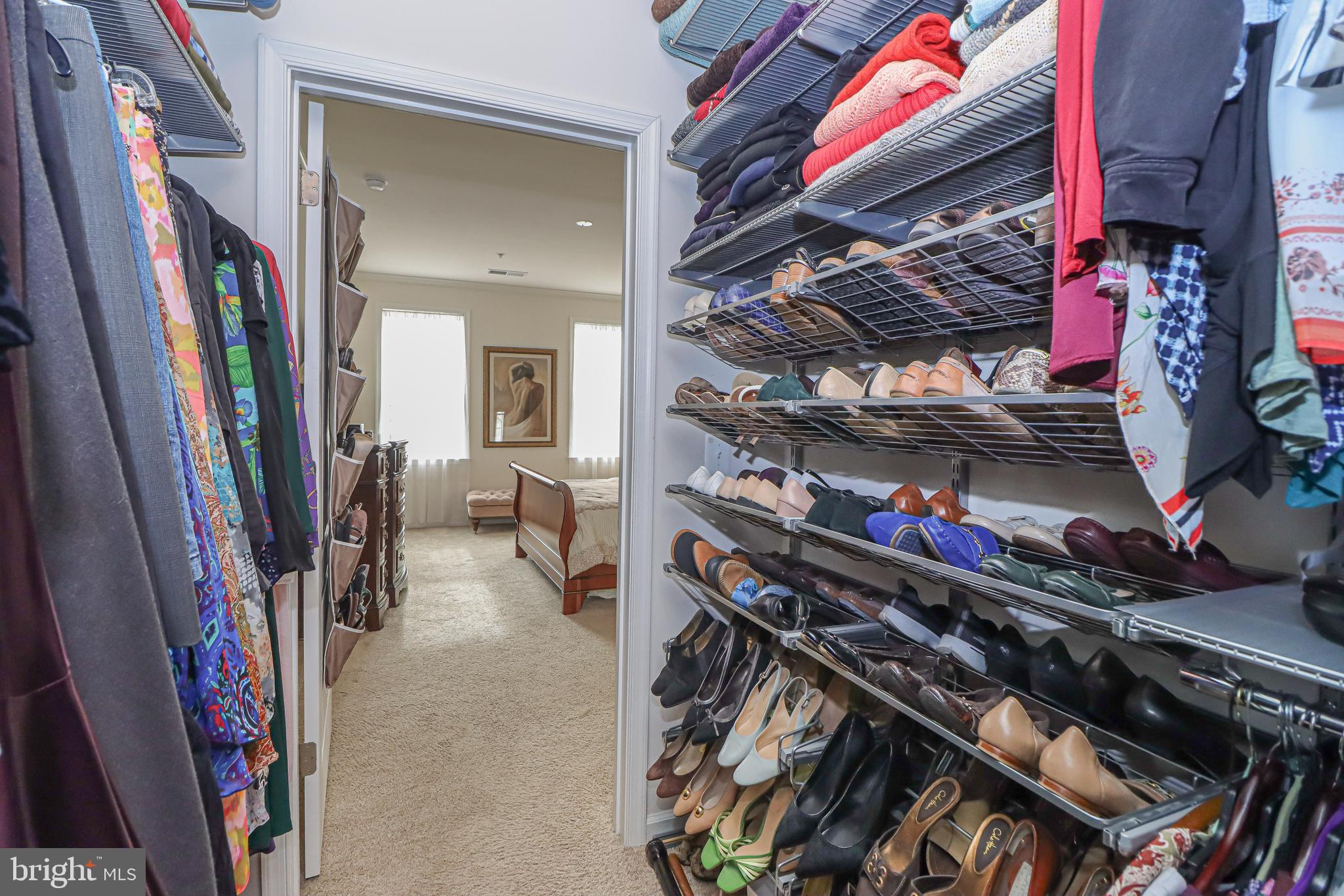 BROADLANDS - Residential